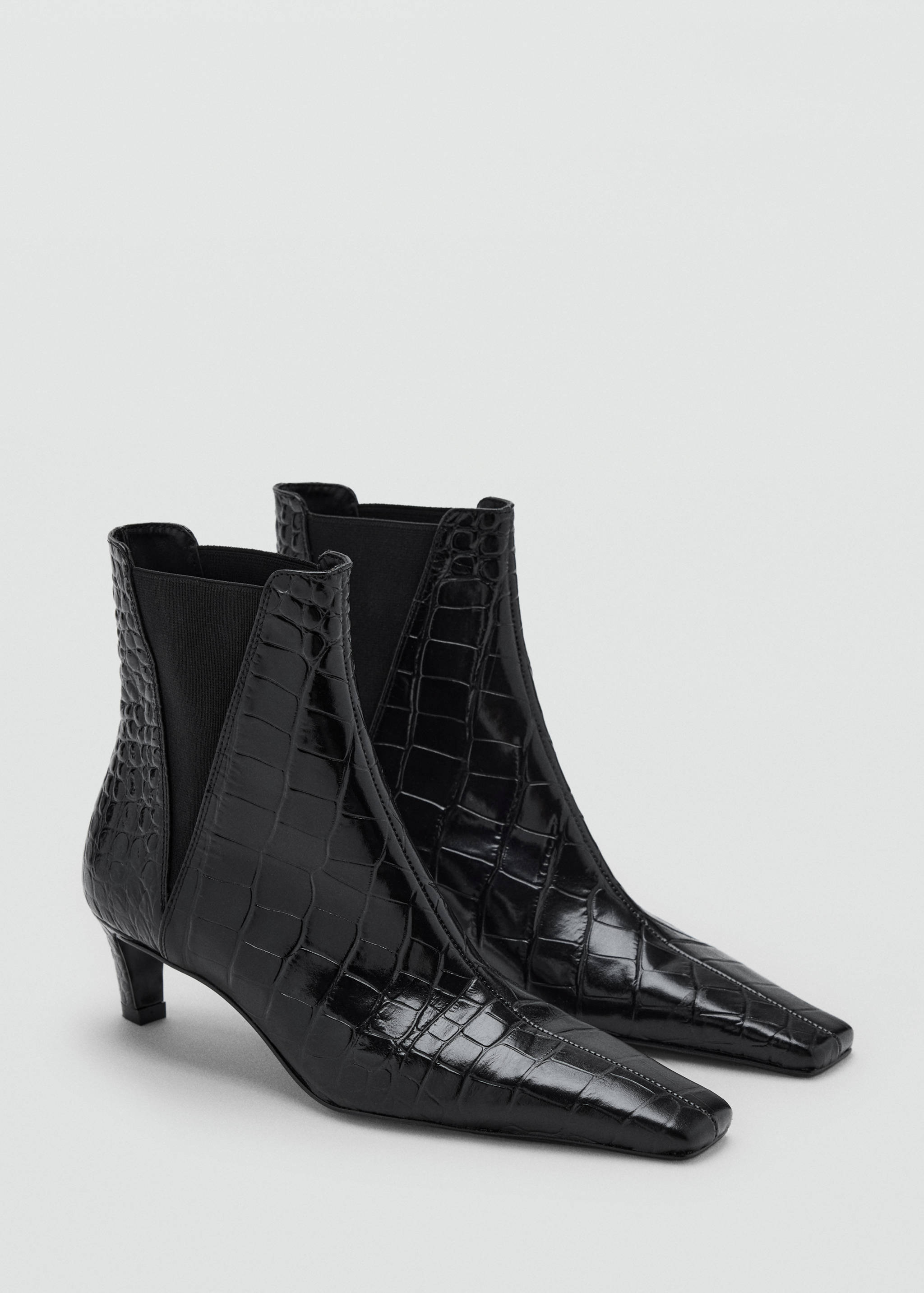 Botin cecil - Plano medio