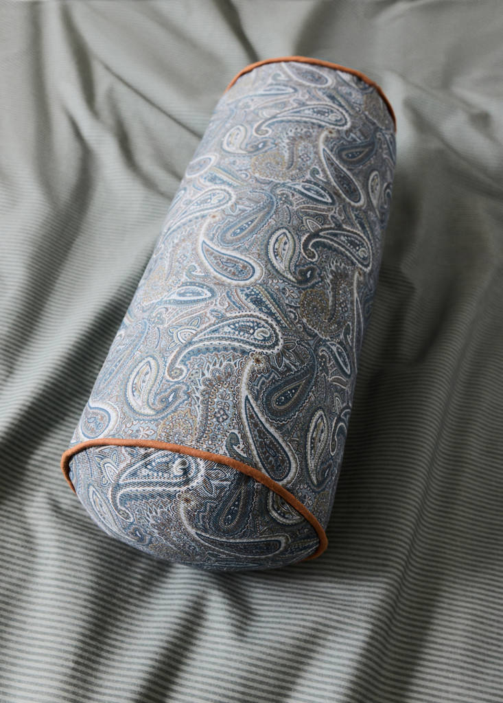 Paisley cotton cylindrical cushion 35x14 cm — Forest Green