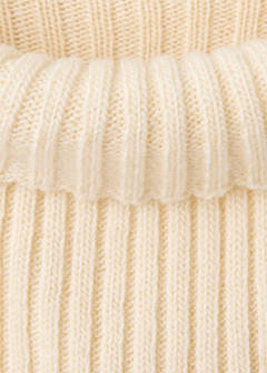 Turtleneck ribbed gilet — Ecru 6