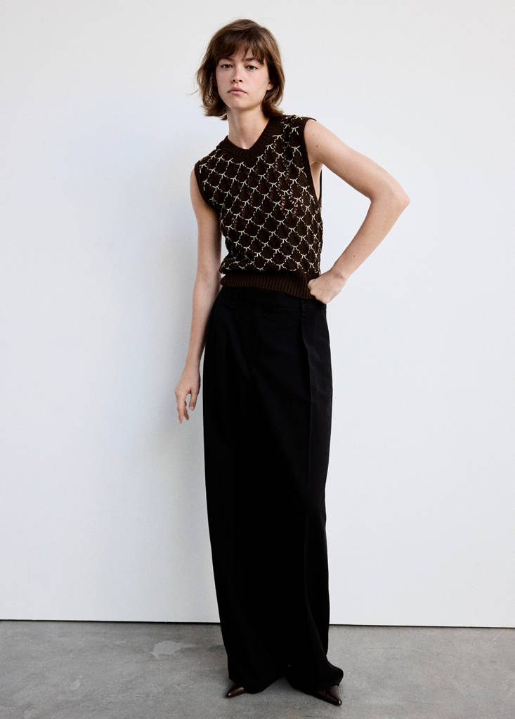 Knitted waistcoat with contrast detail — Brown