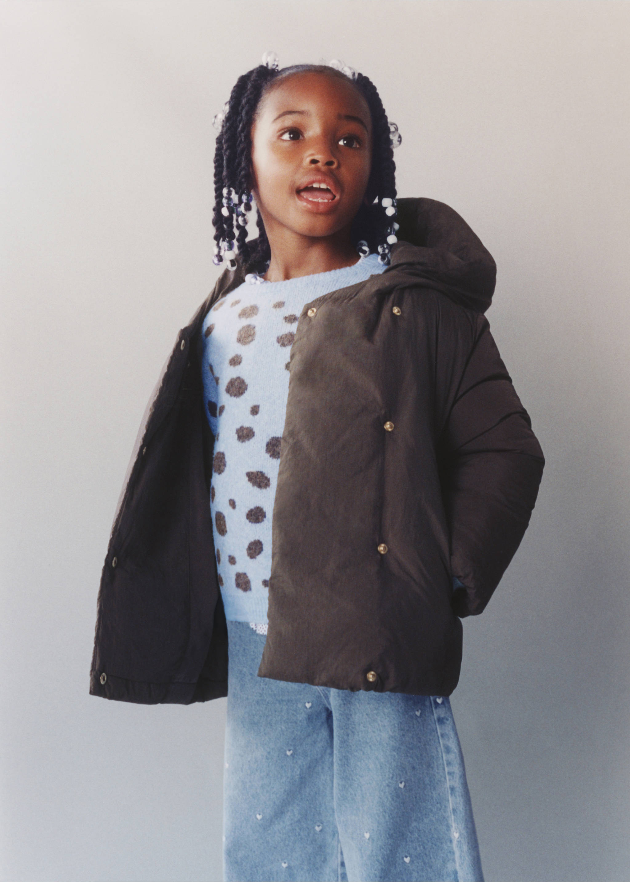 Hooded coat - Details of the article 5, Chocolate. Ref: 37065971-00.