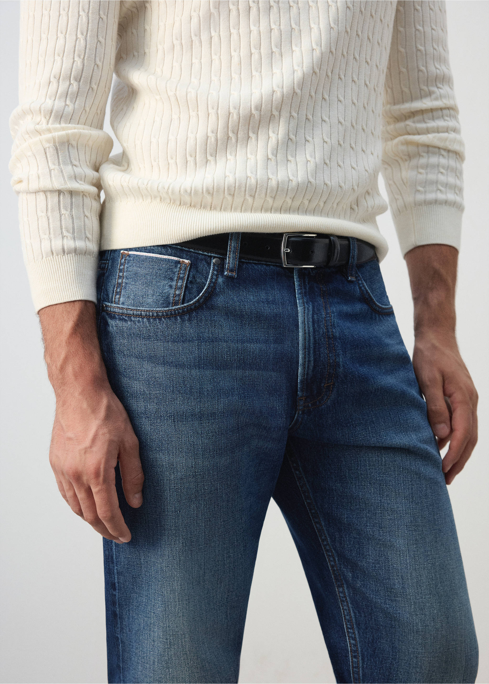 Regular fit jeans 100% cotton - Details of the article 1, Medium Blue. Ref: 37065973-00.