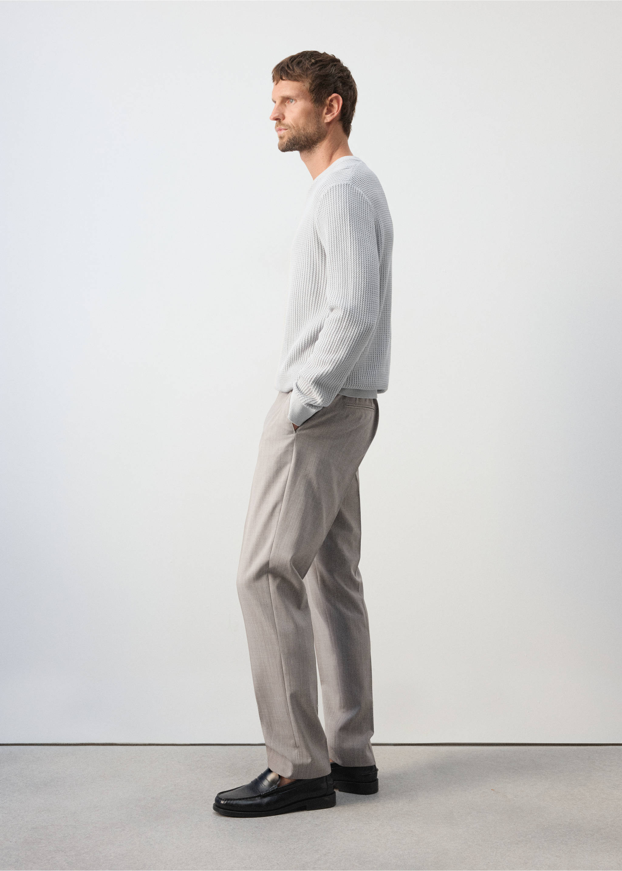 Regular-fit wool-blend trousers - Details of the article 2, Light/Pastel Grey. Ref: 37065975-00.