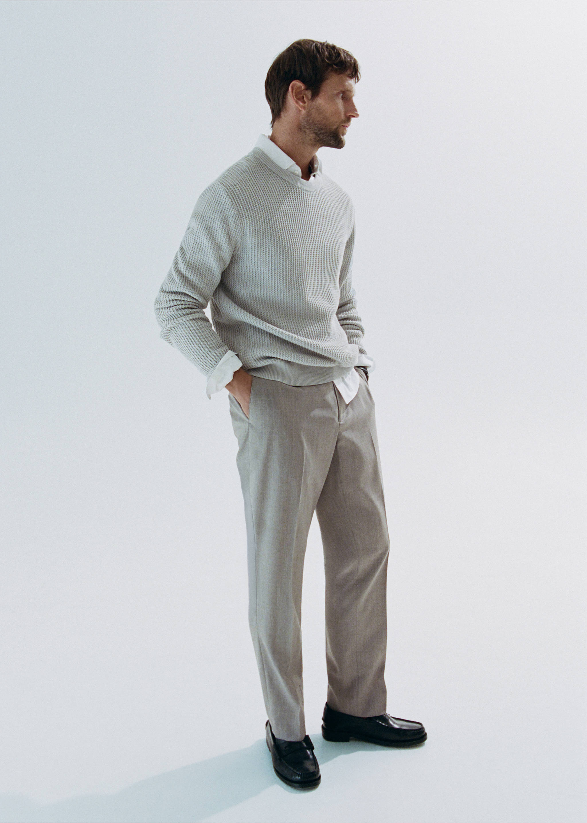 Regular-fit wool-blend trousers - Details of the article 5, Light/Pastel Grey. Ref: 37065975-00.