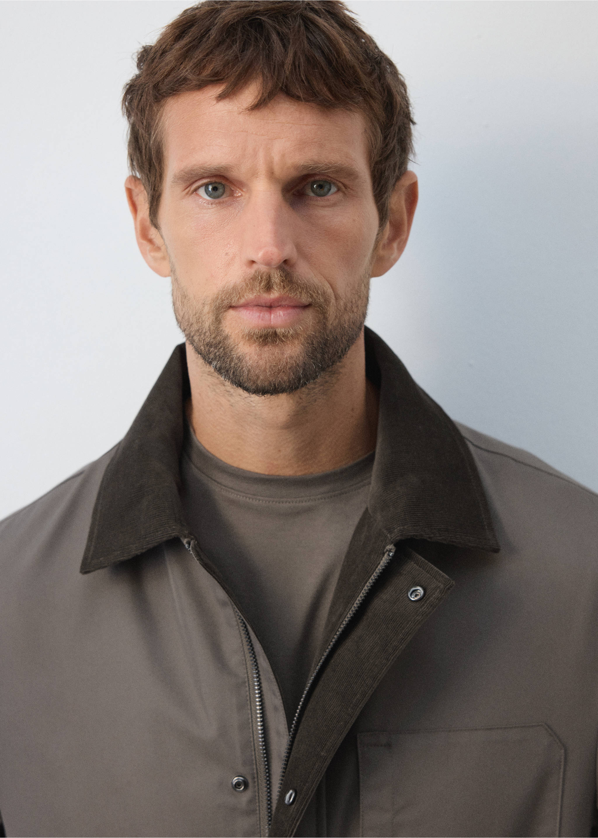 Water-repellent cotton blend jacket - Details of the article 1, Mink Grey. Ref: 37065977-00.