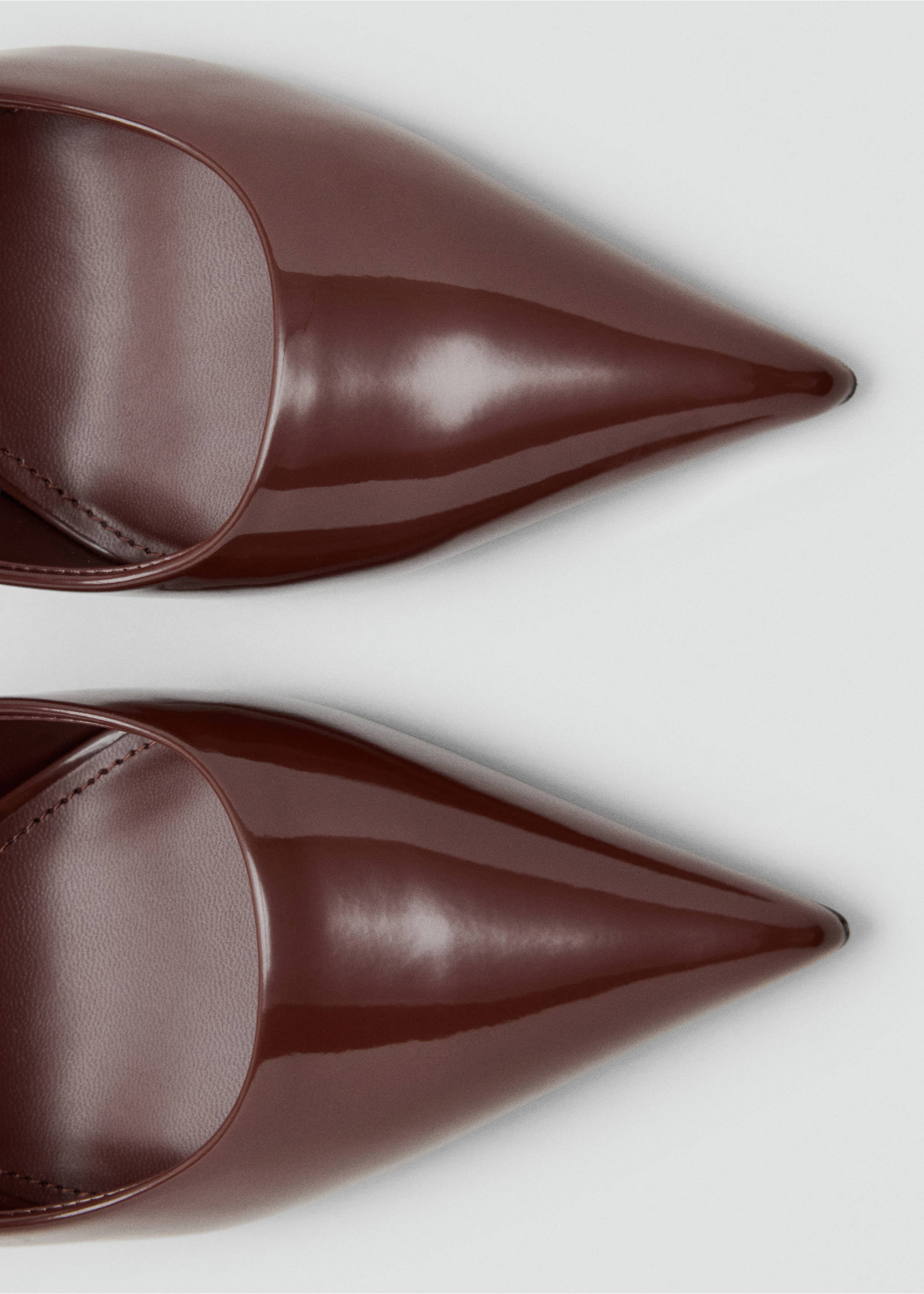 Patent heeled shoes - Details of the article 2, Brown. Ref: 37065978-00.