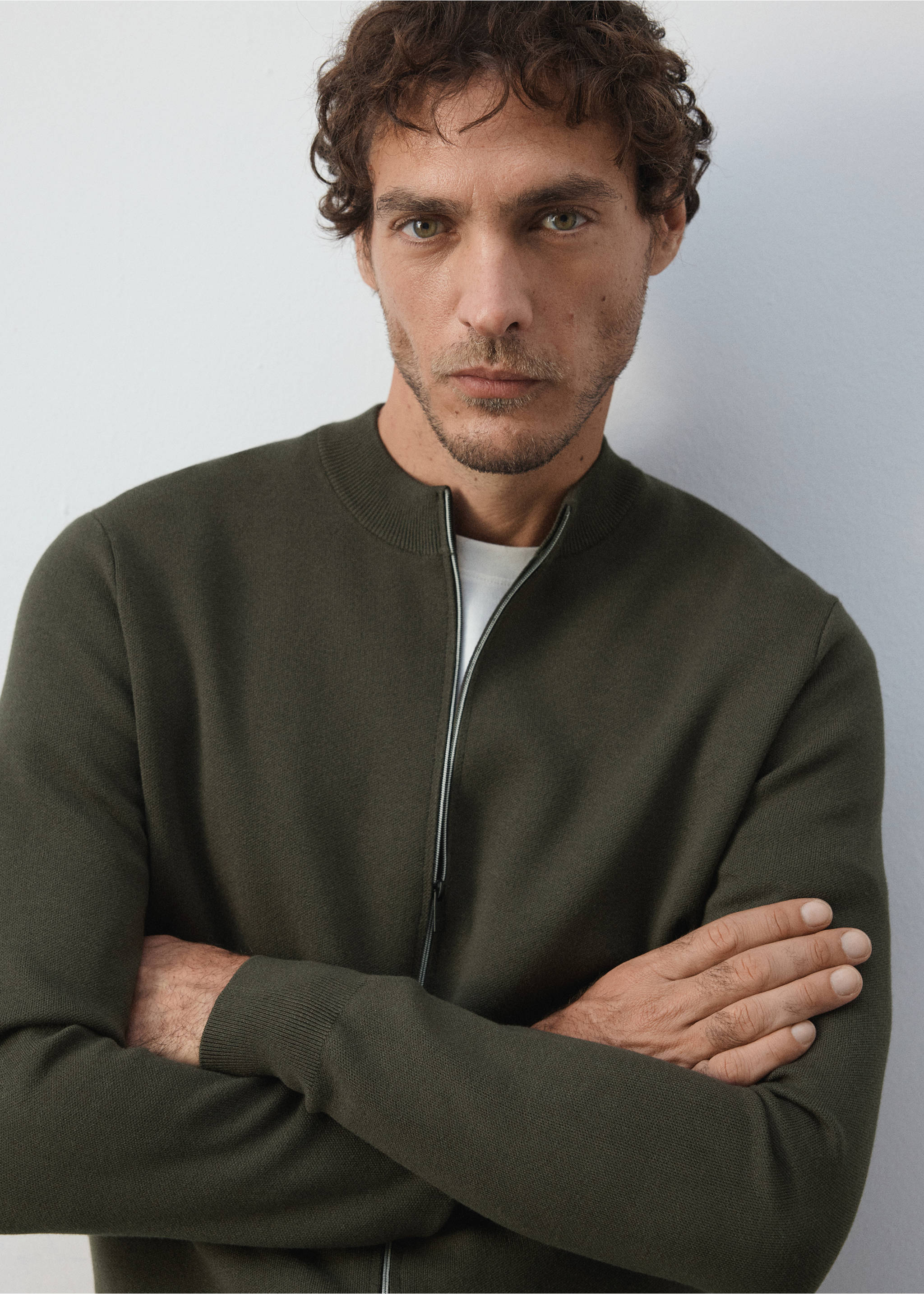 Comfort stretch knit cardigan - Details of the article 1, Dark Green. Ref: 37065981-01.