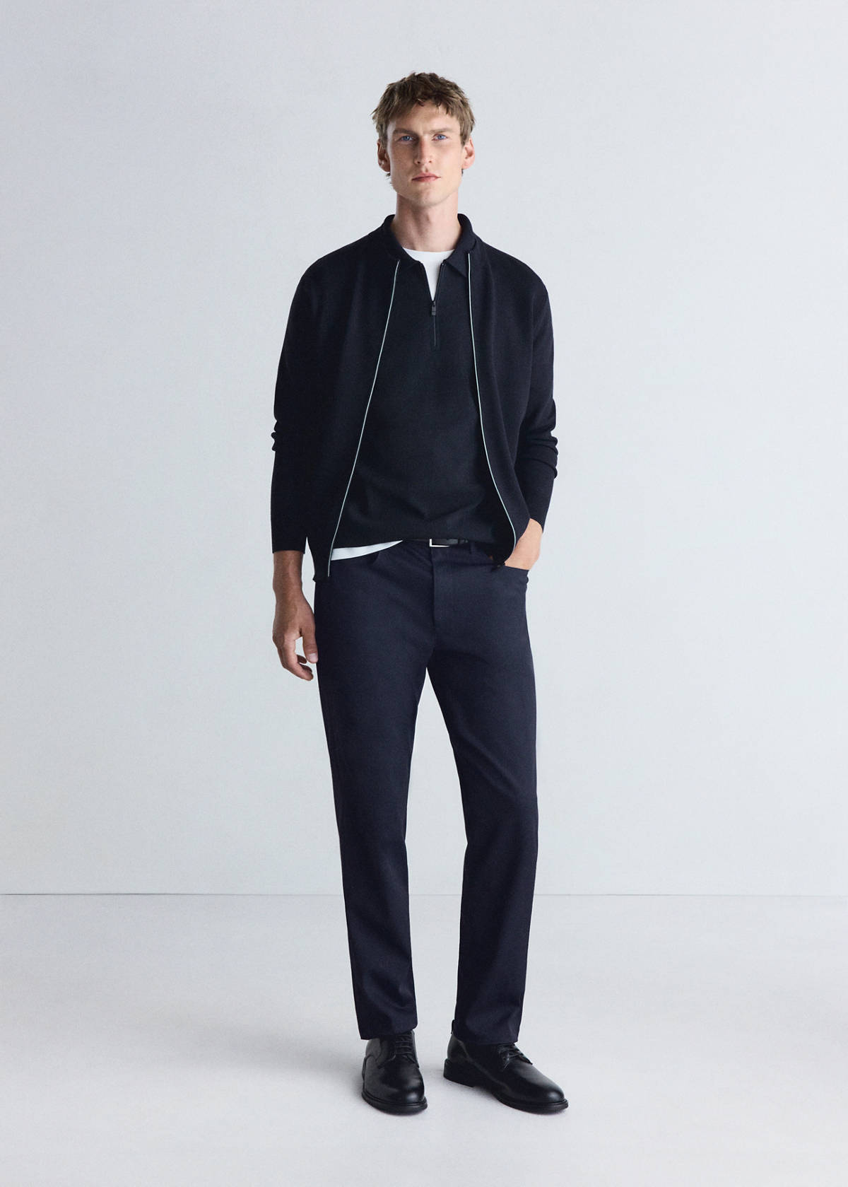 Comfort stretch knit cardigan — Navy