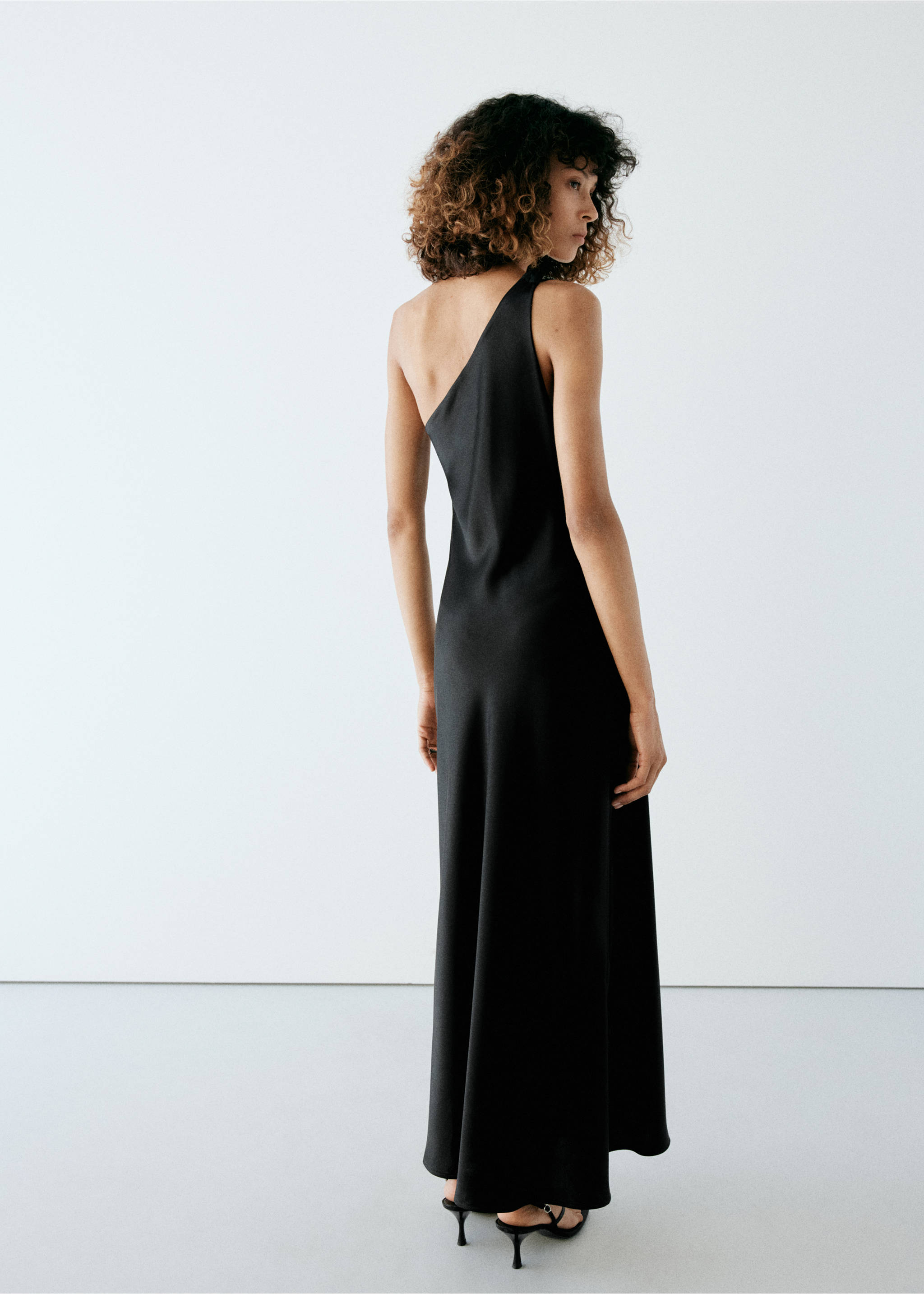 Satin dress with beaded straps - Reverse of the article, Black. Ref: 37065985-00.