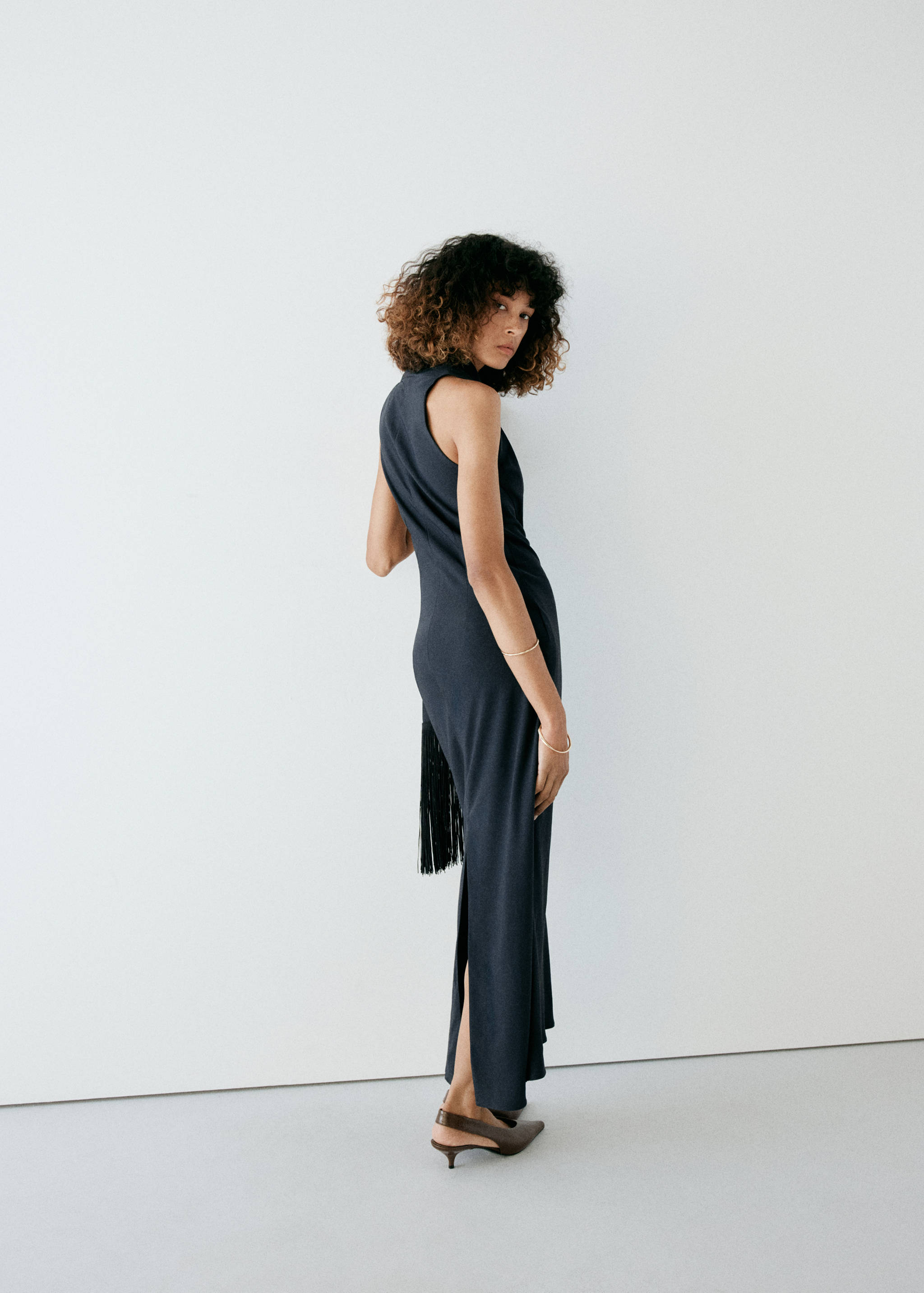 Draped neck dress - Reverse of the article