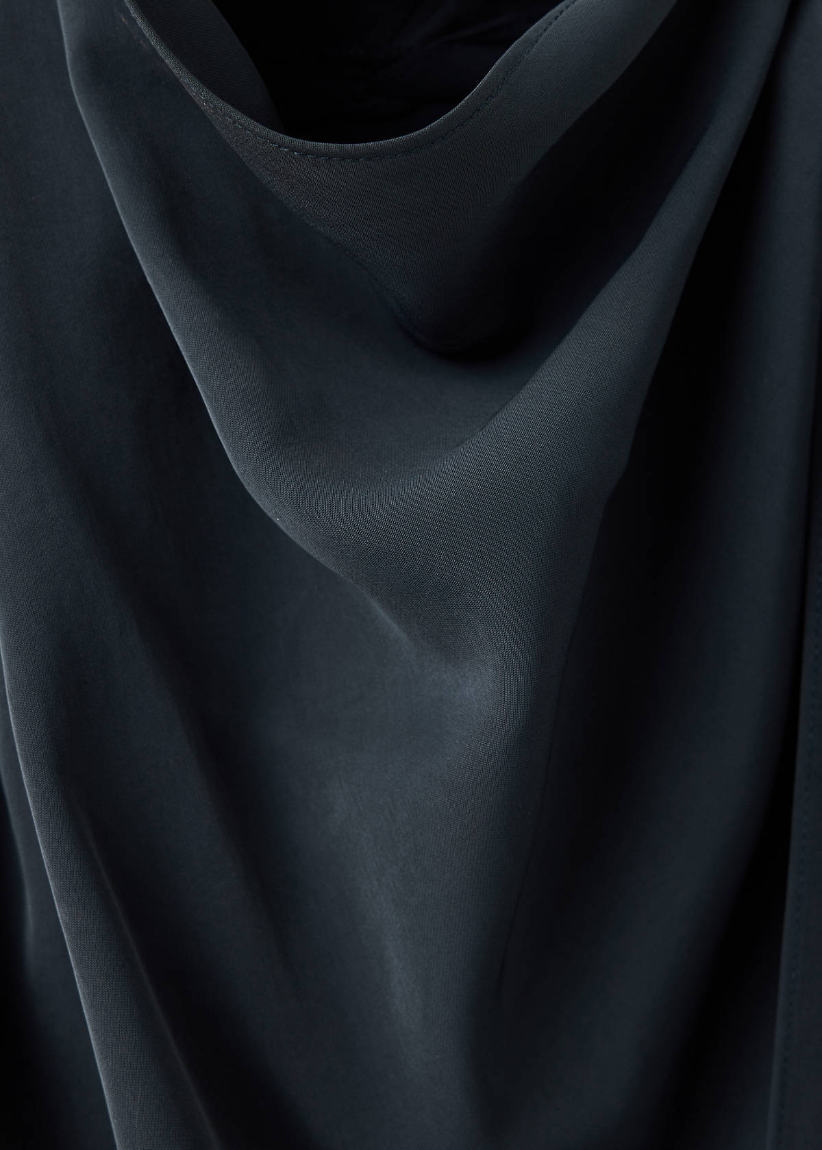 Drape-neck dress with scarf collar — Charcoal