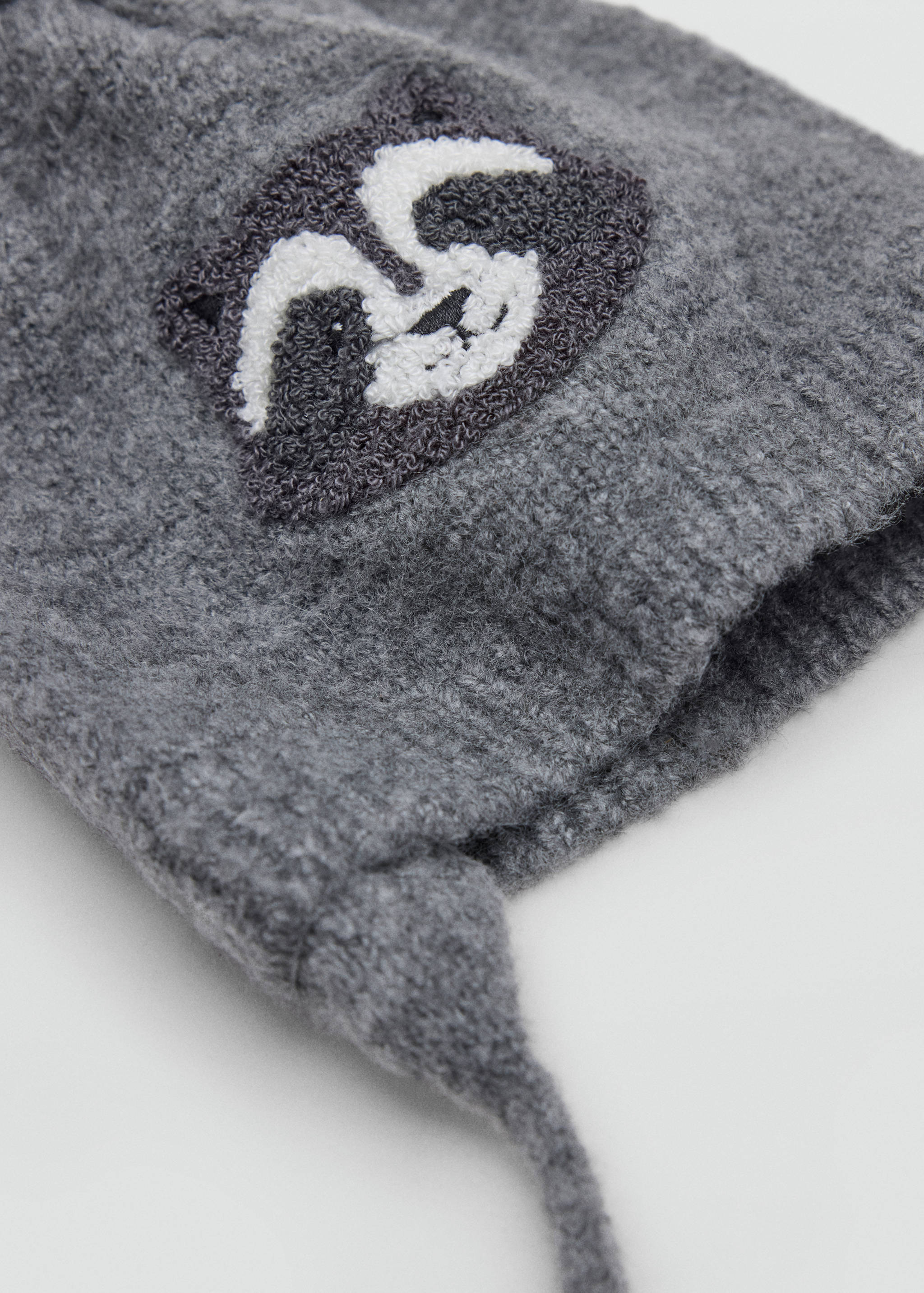 Gorro de malha de guaxinim - Plano médio
