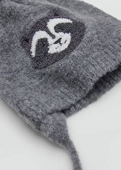 Raccoon knitted hat — Grey 3