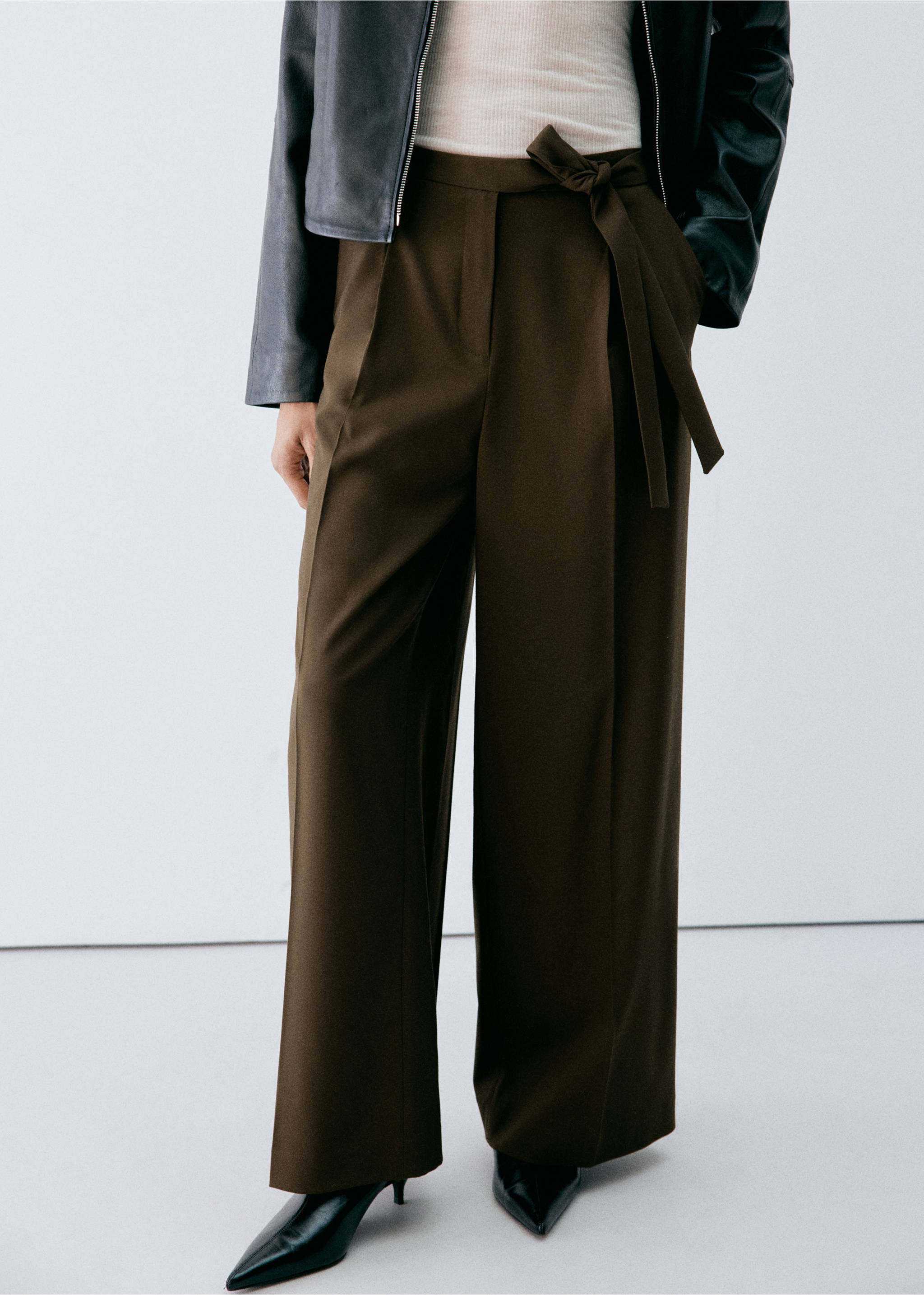 Dark olive green wide-leg trousers featuring a high waist and matching tie belt., Brown. Ref: 37065994-00.