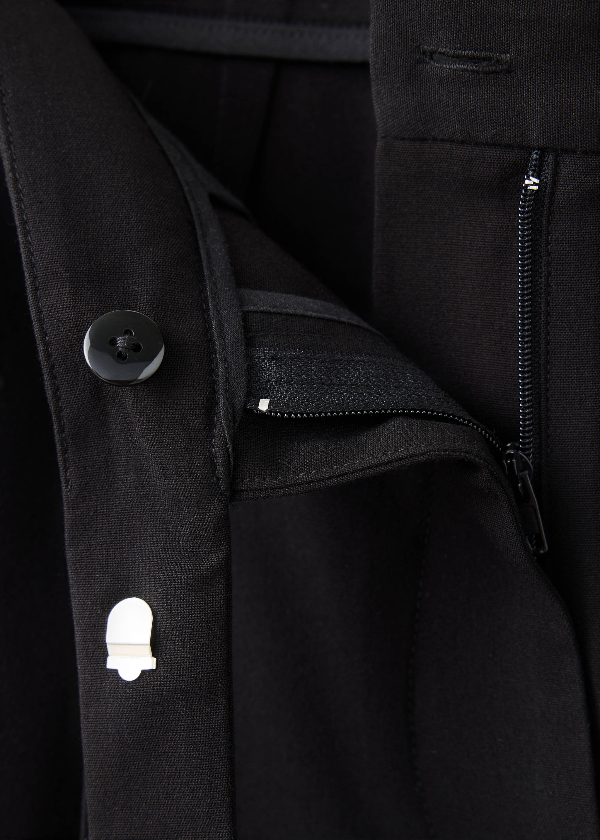 Pantalon droit nœud - Détail de l'article 0, Noir. Ref: 37065994-00.