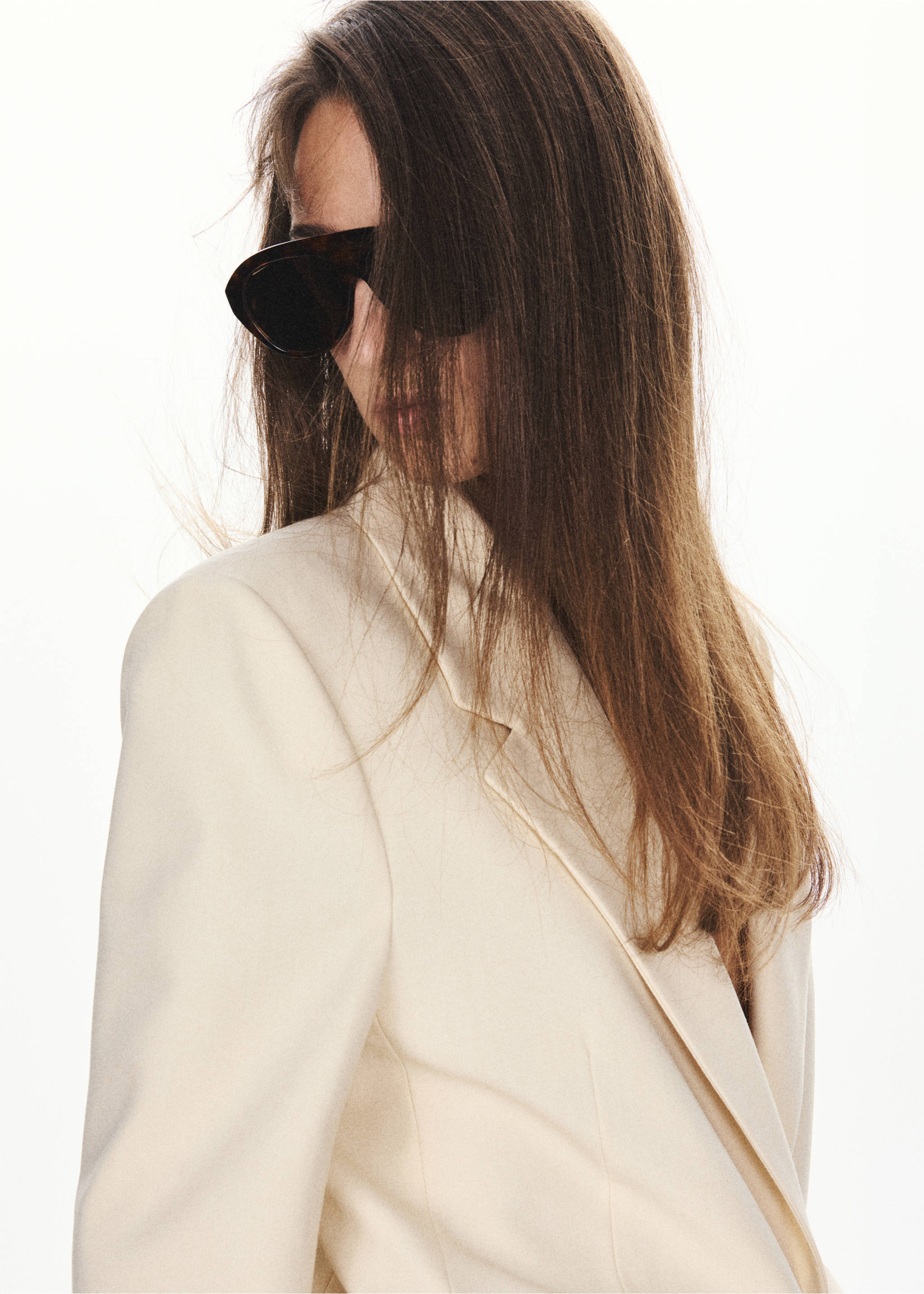 Belt suit blazer - Details of the article 1, Ecru. Ref: 37066013-01.