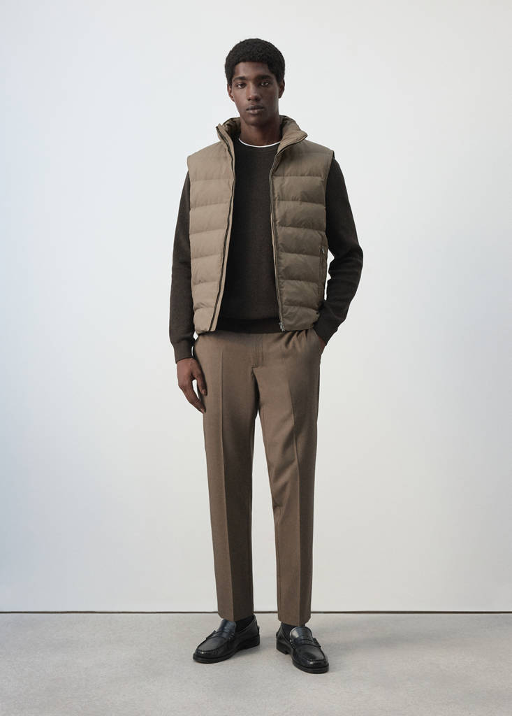 Water-repellent down quilted vest — Medium Brown