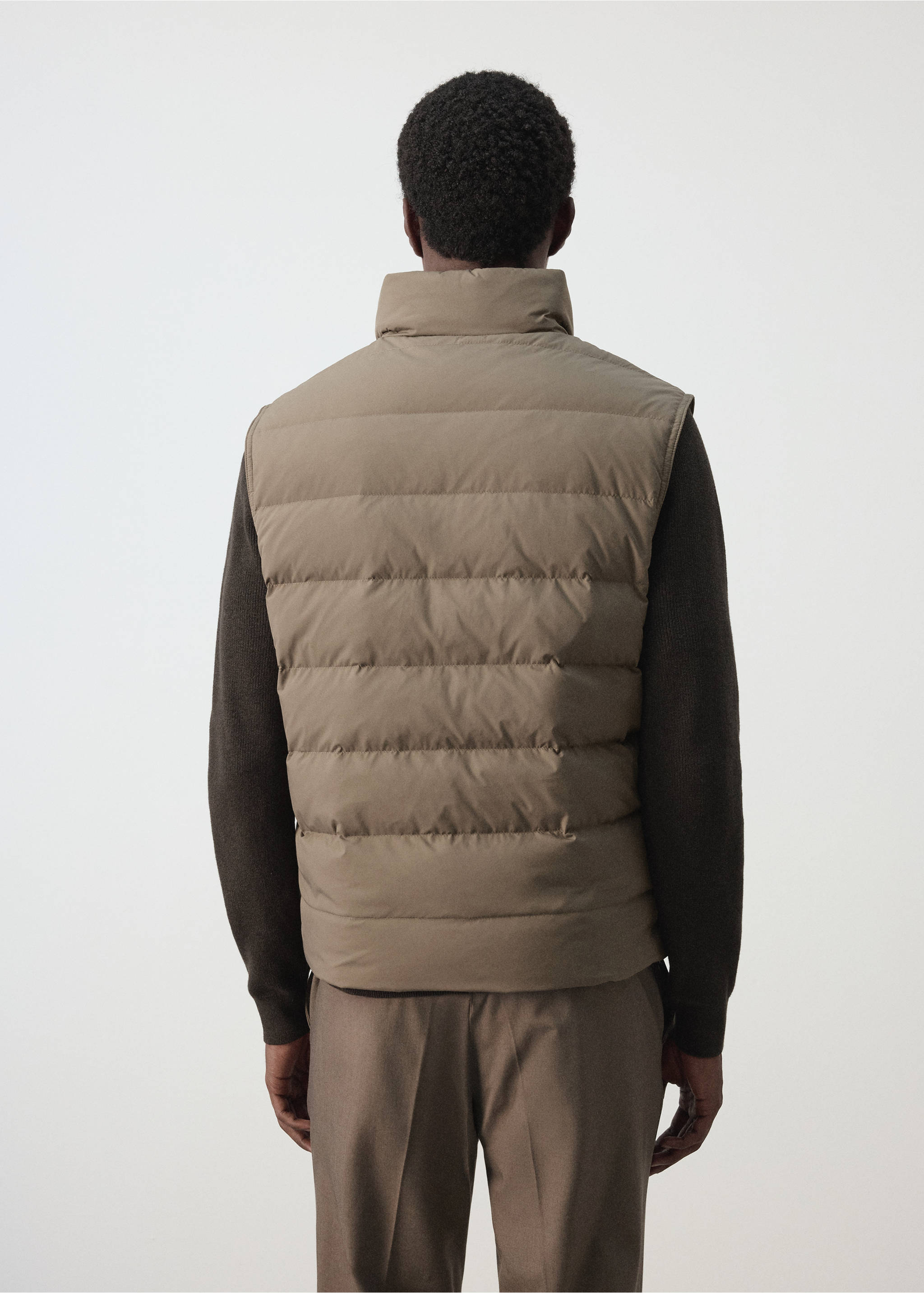 Water-repellent down quilted vest - Reverse of the article, Medium Brown. Ref: 37066321-00.