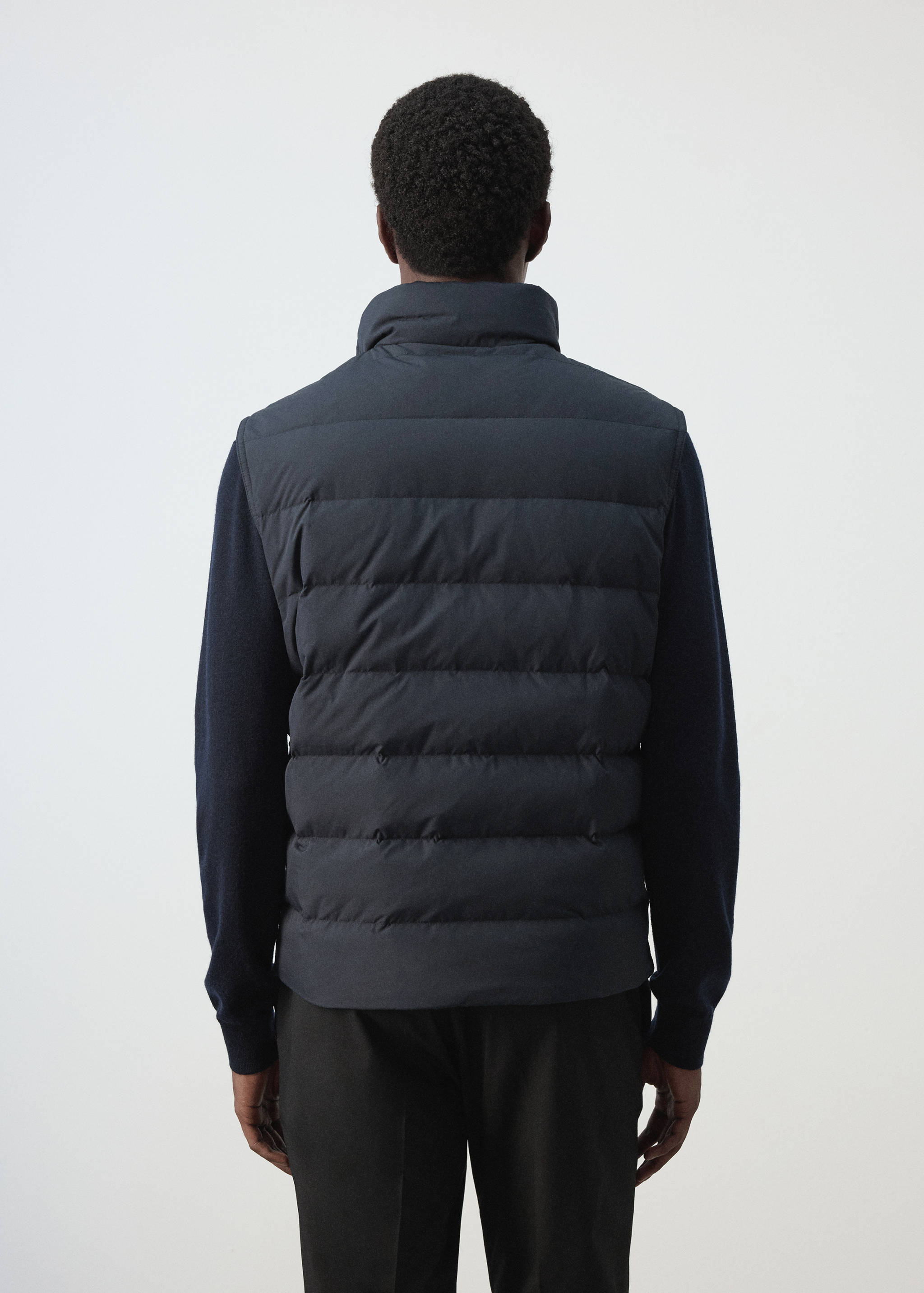 Water-repellent down quilted vest - Reverse of the article