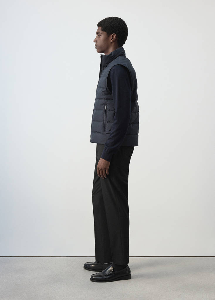 Water-repellent down quilted vest — Night Blue