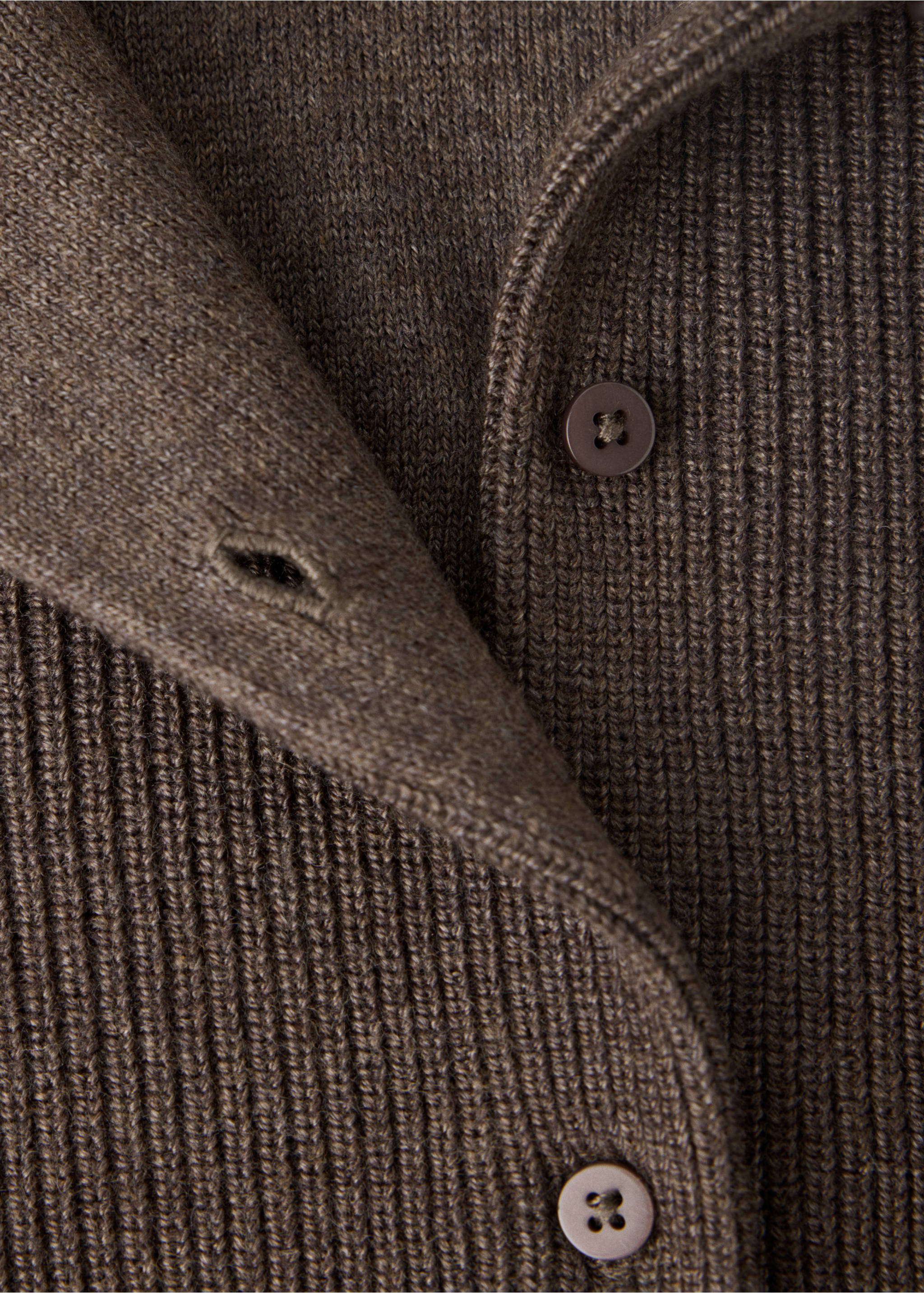 Cardigan capuche - Détail de l'article 8, Chocolat. Ref: 37066326-00.
