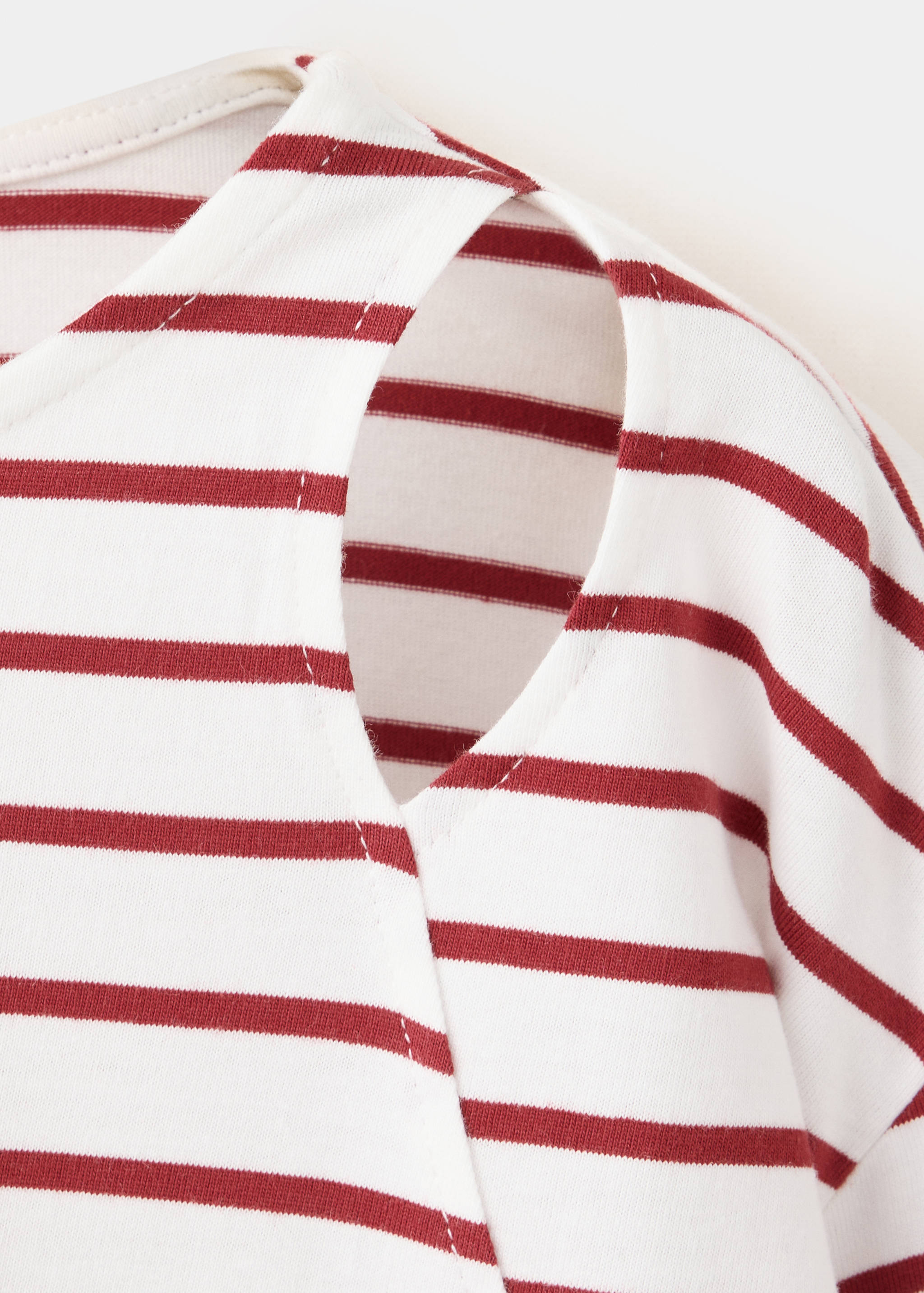 Cut-out striped T-shirt - Detail zboží 8