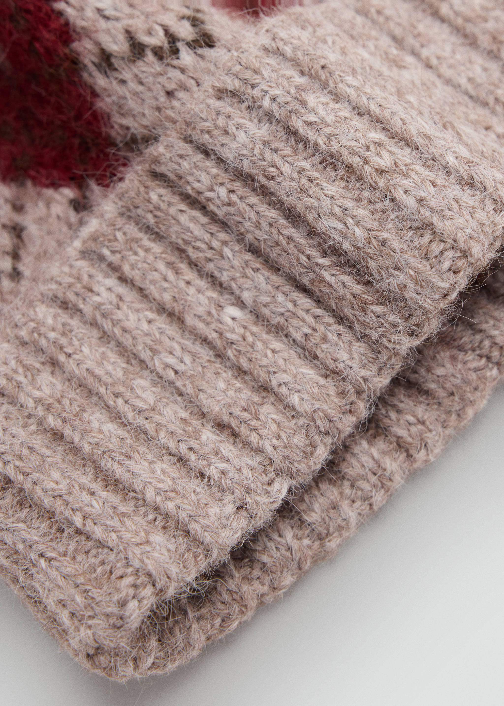 BEANIE CORA - Medium plane
