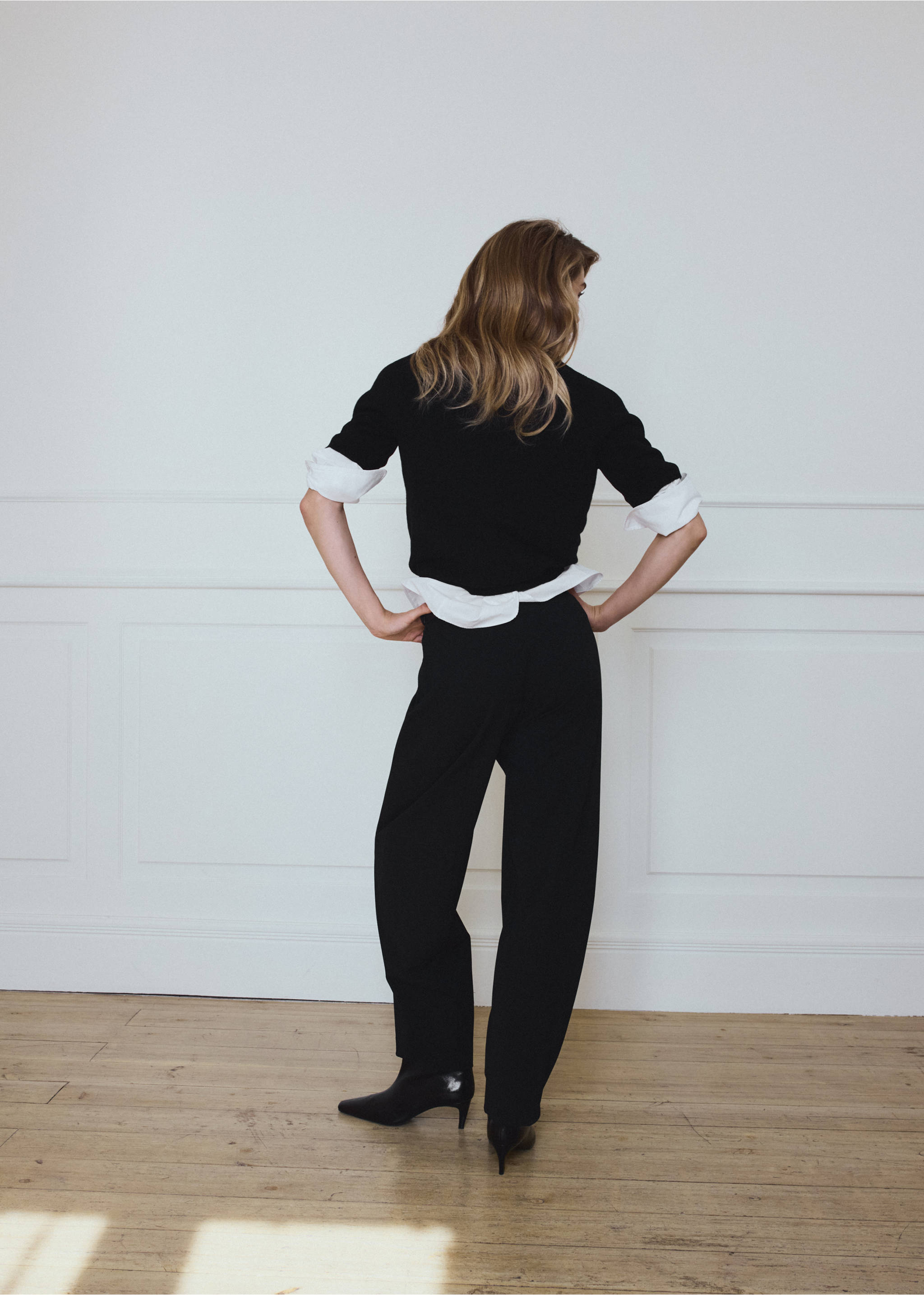 Polo collar wool sweater - Details of the article 4, Black. Ref: 37066335-01.