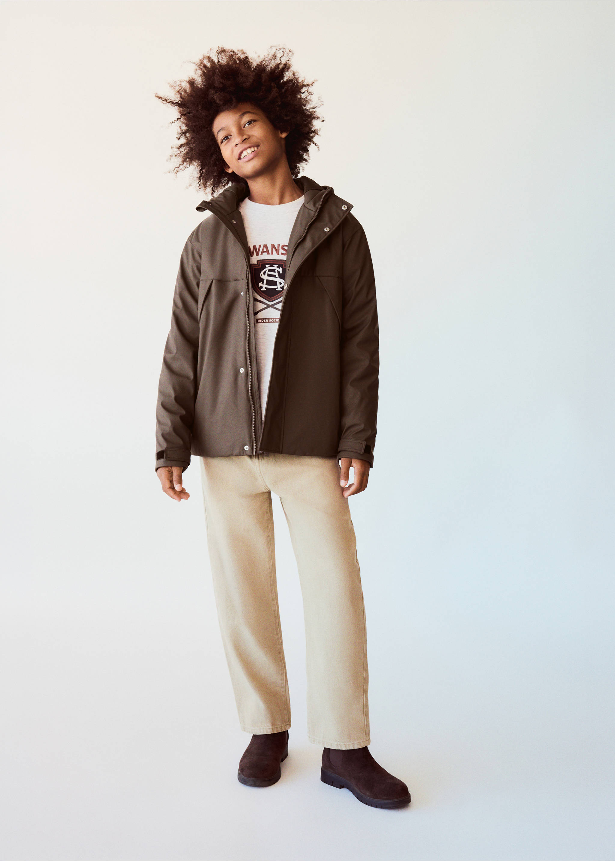Water-repellent hooded parka - General plane, Brown. Ref: 37066337-00.