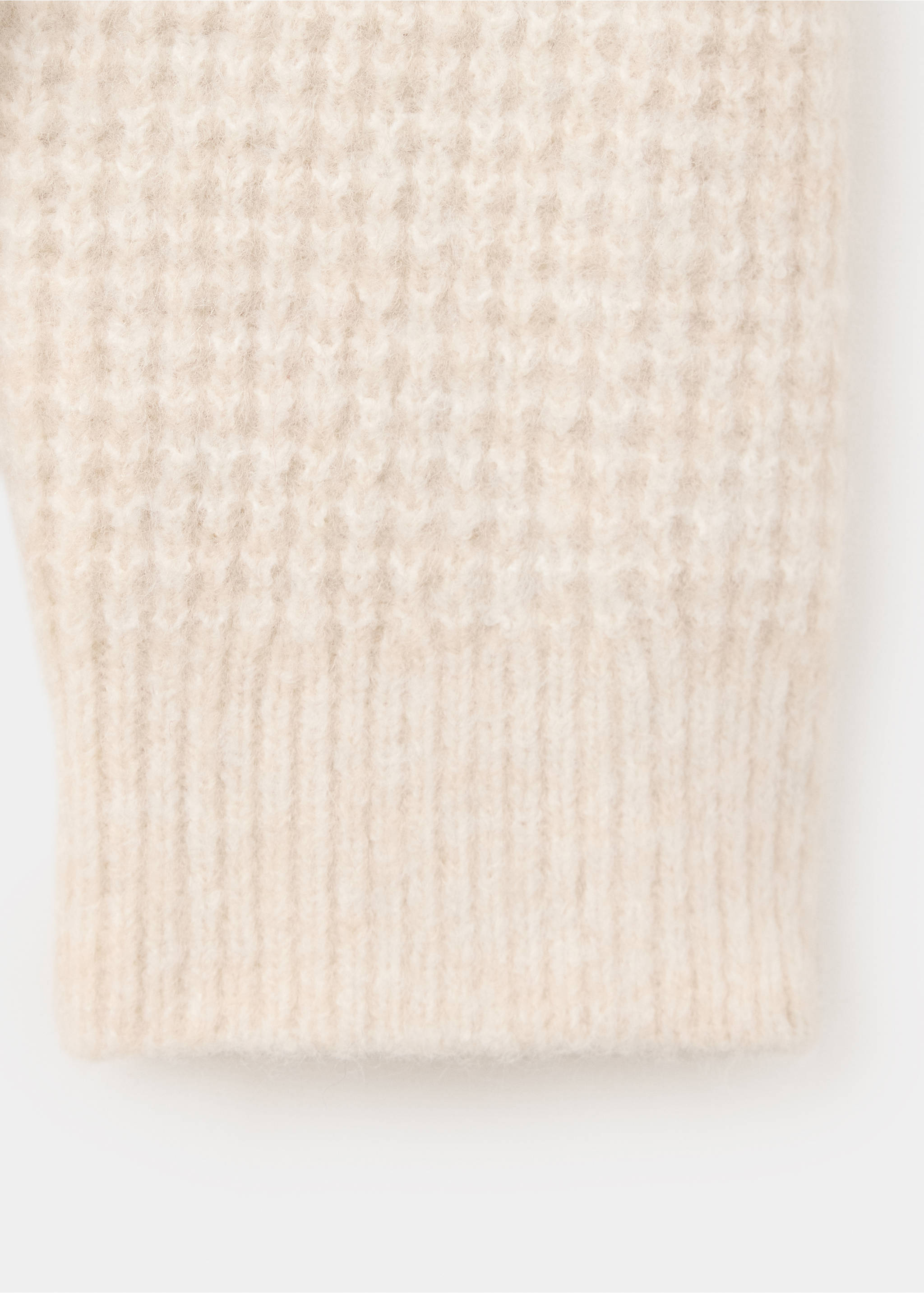 Oversized waffle-knit jumper - Details of the article 0, Beige. Ref: 37066338-00.