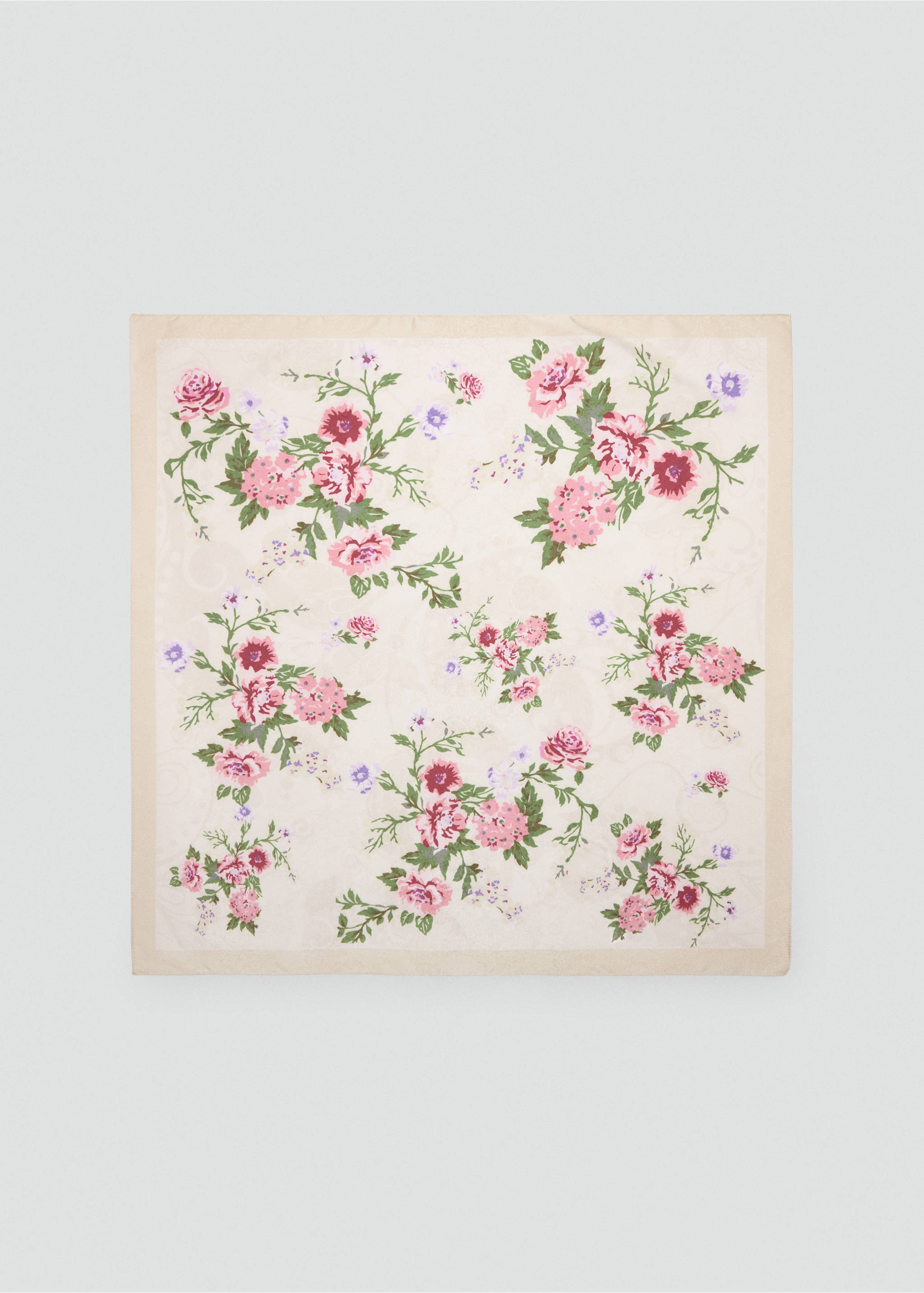 Mocador setinat estampat floral - Article sense model, Cru. Ref: 37066346-00.