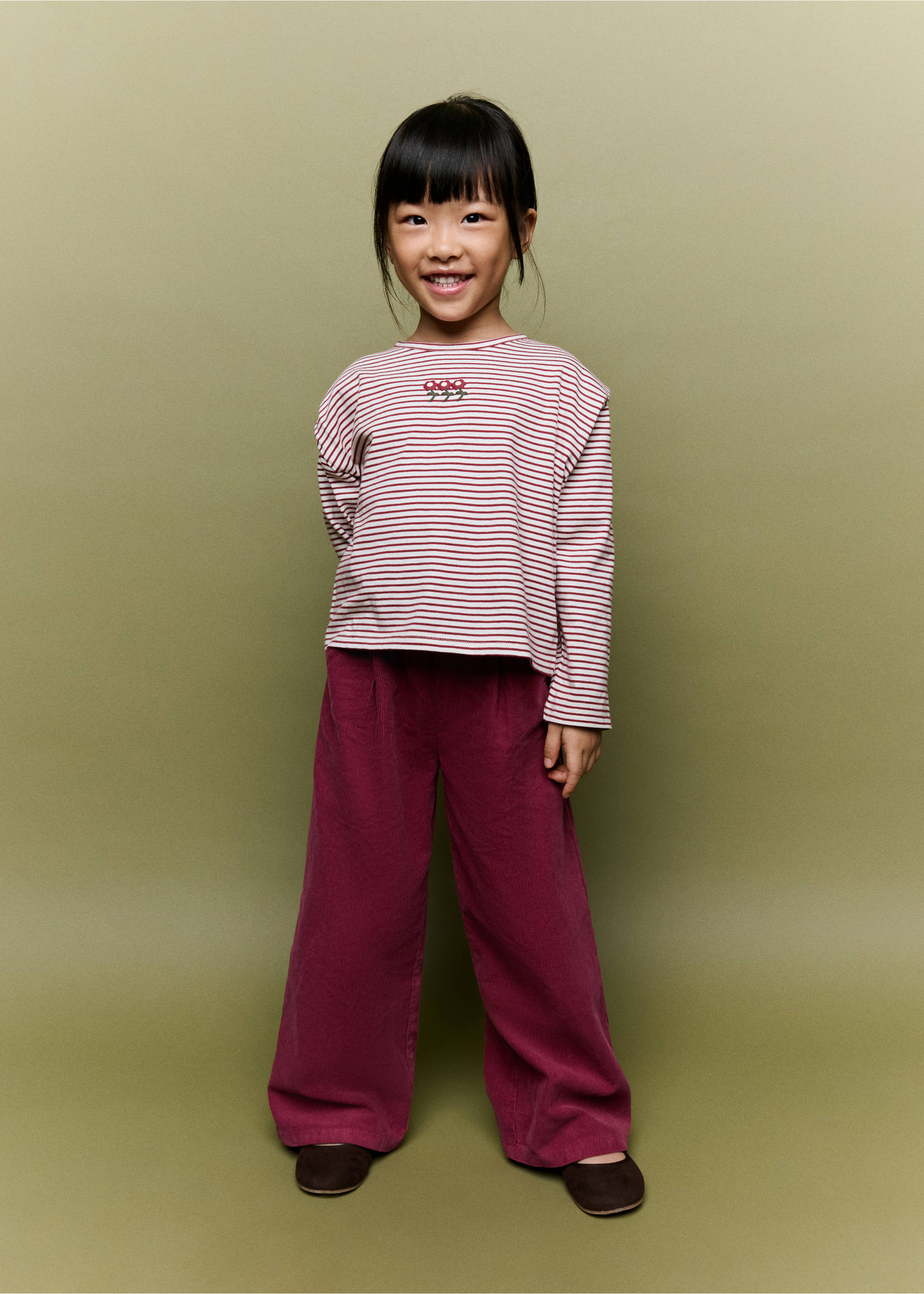 Bundfaltenhose aus Cord - Allgemeine Ansicht, Rot. Ref: 37066350-00.