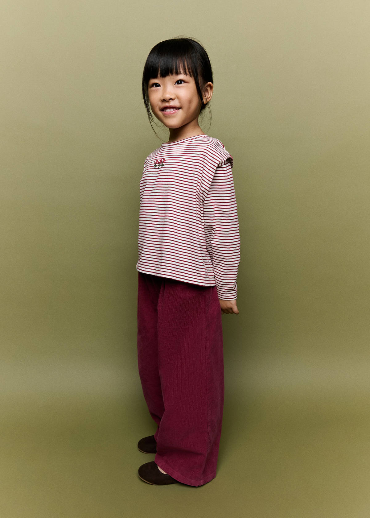 Pleated corduroy trousers — Red