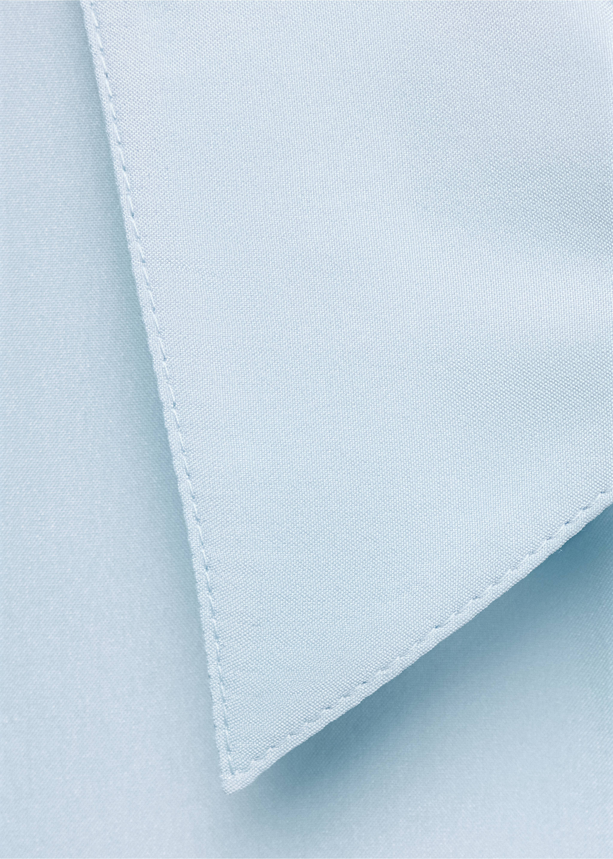 100% silk shirt - Details of the article 8, Sky Blue. Ref: 37066353-00.