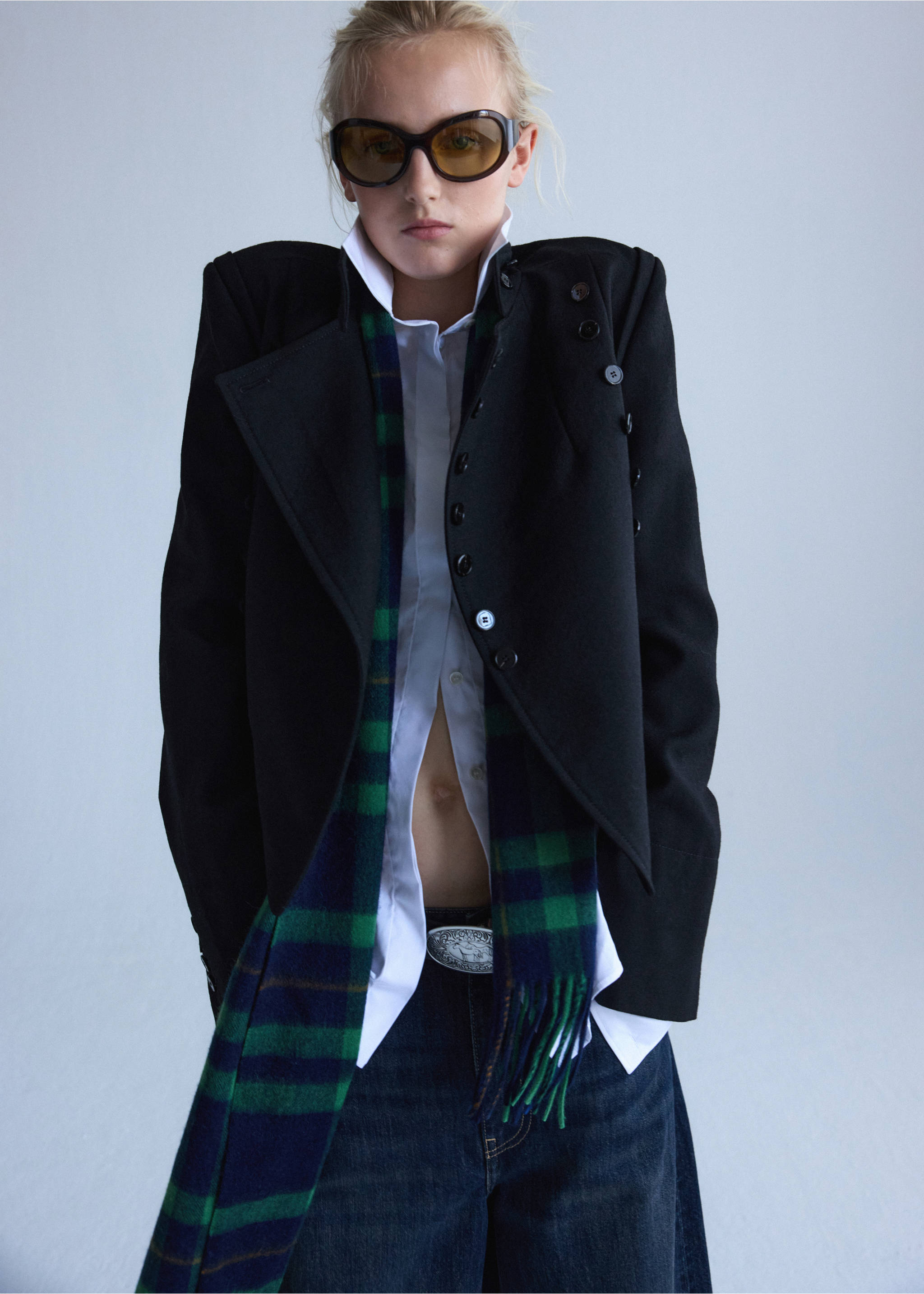 100% wool suit jacket with buttons - Medium plane, Black. Ref: 37066364-00.