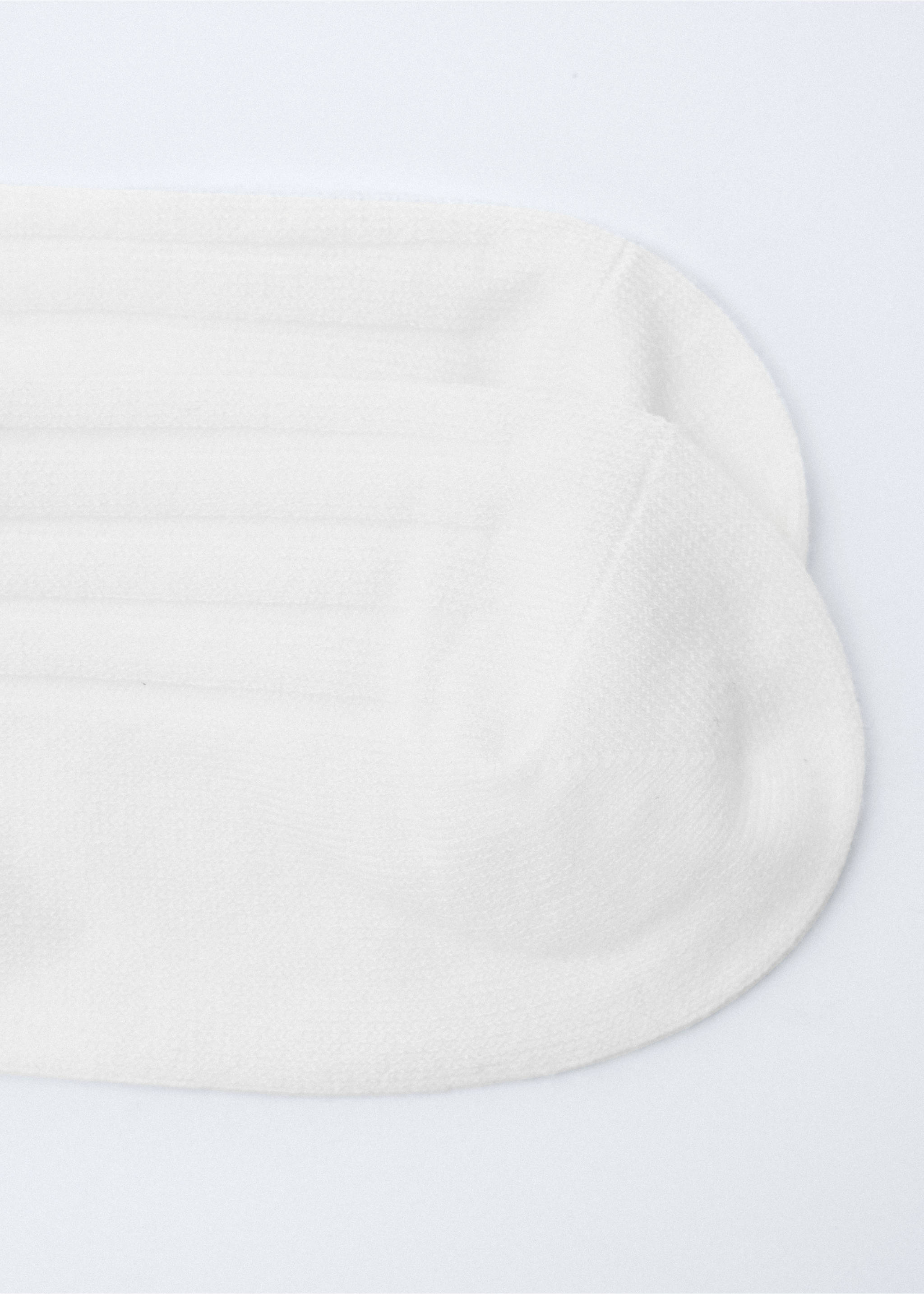 Ribbed wool blend socks - Details of the article 1, Ecru. Ref: 37066368-00.