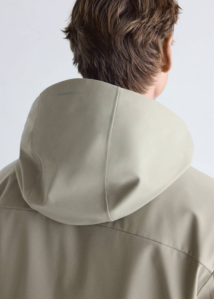 Water-repellent Thermolite® hooded jacket — Medium Brown
