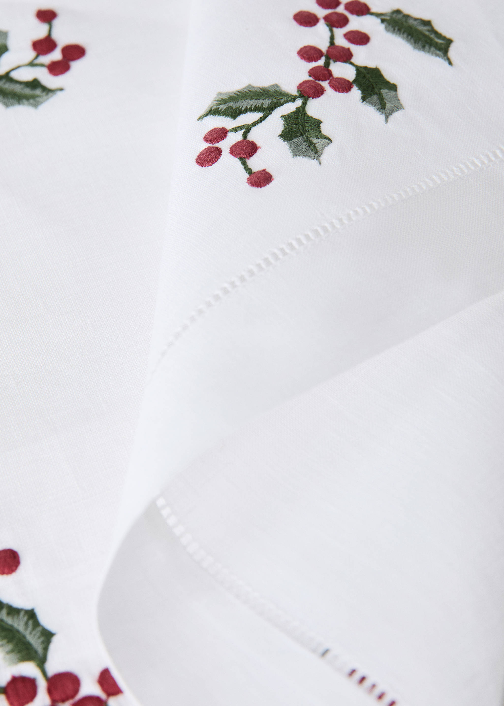 Bordstablett i linne med broderat julmotiv - Detaljer om artikeln 1