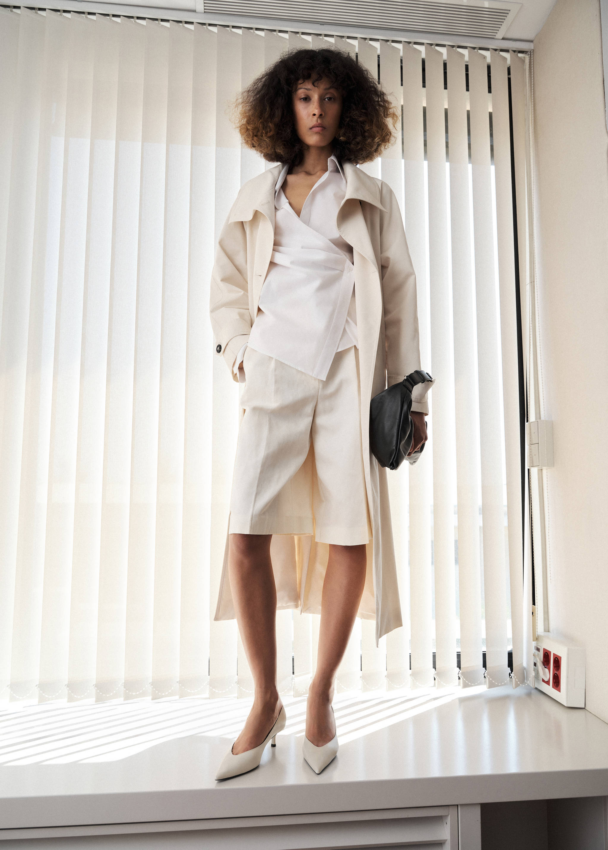 Wrap-over cotton blouse - General plane