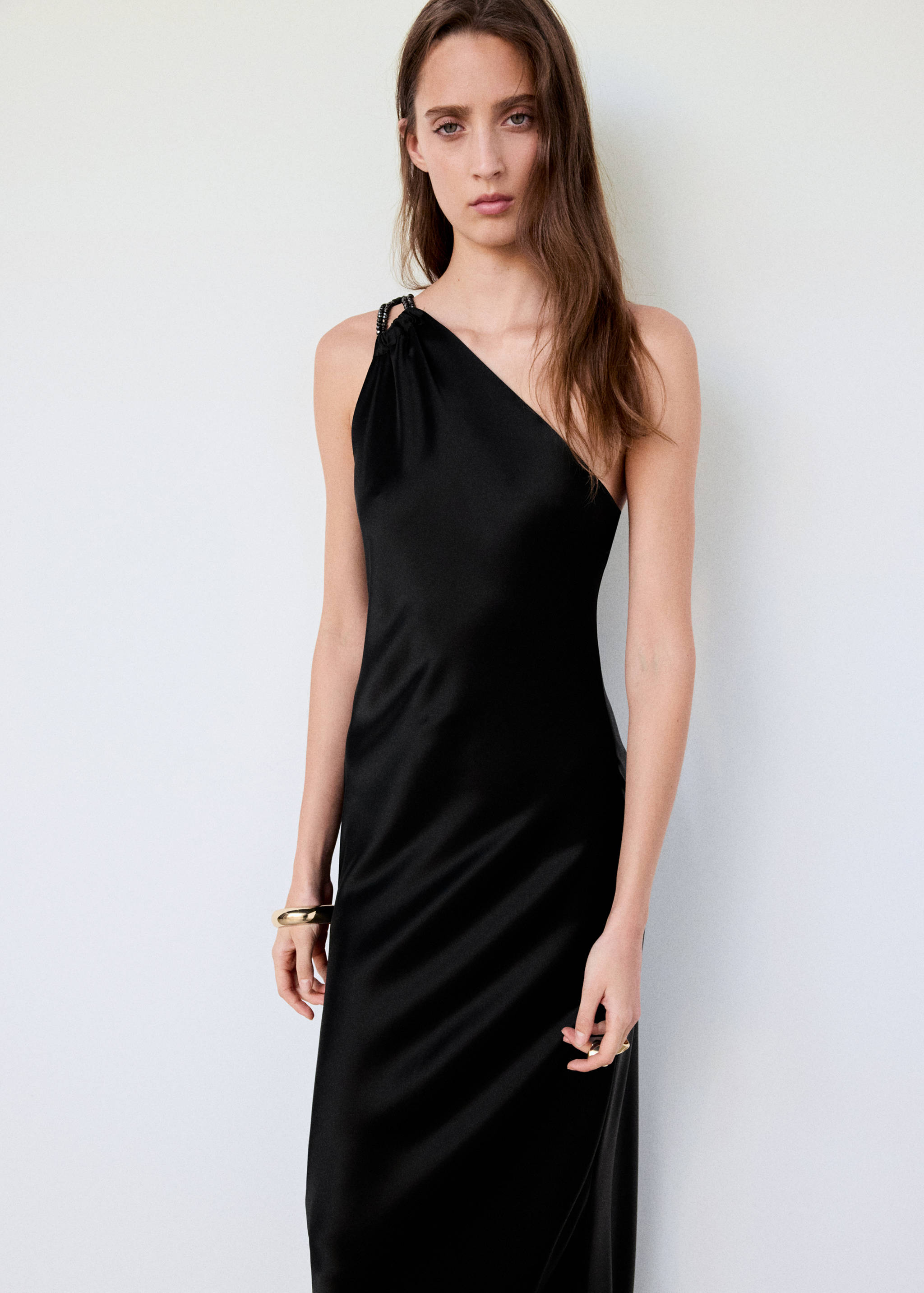 Satin dress with beaded straps - Medium plane