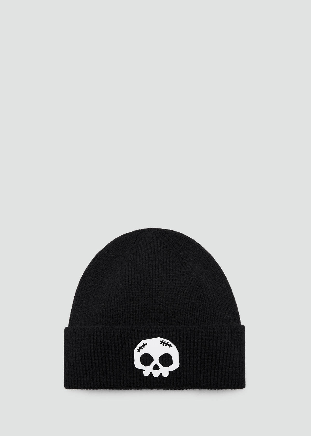 Ribbed beanie with raised detail — Black