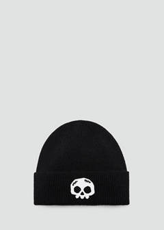 Ribbed beanie with raised detail — Black 1