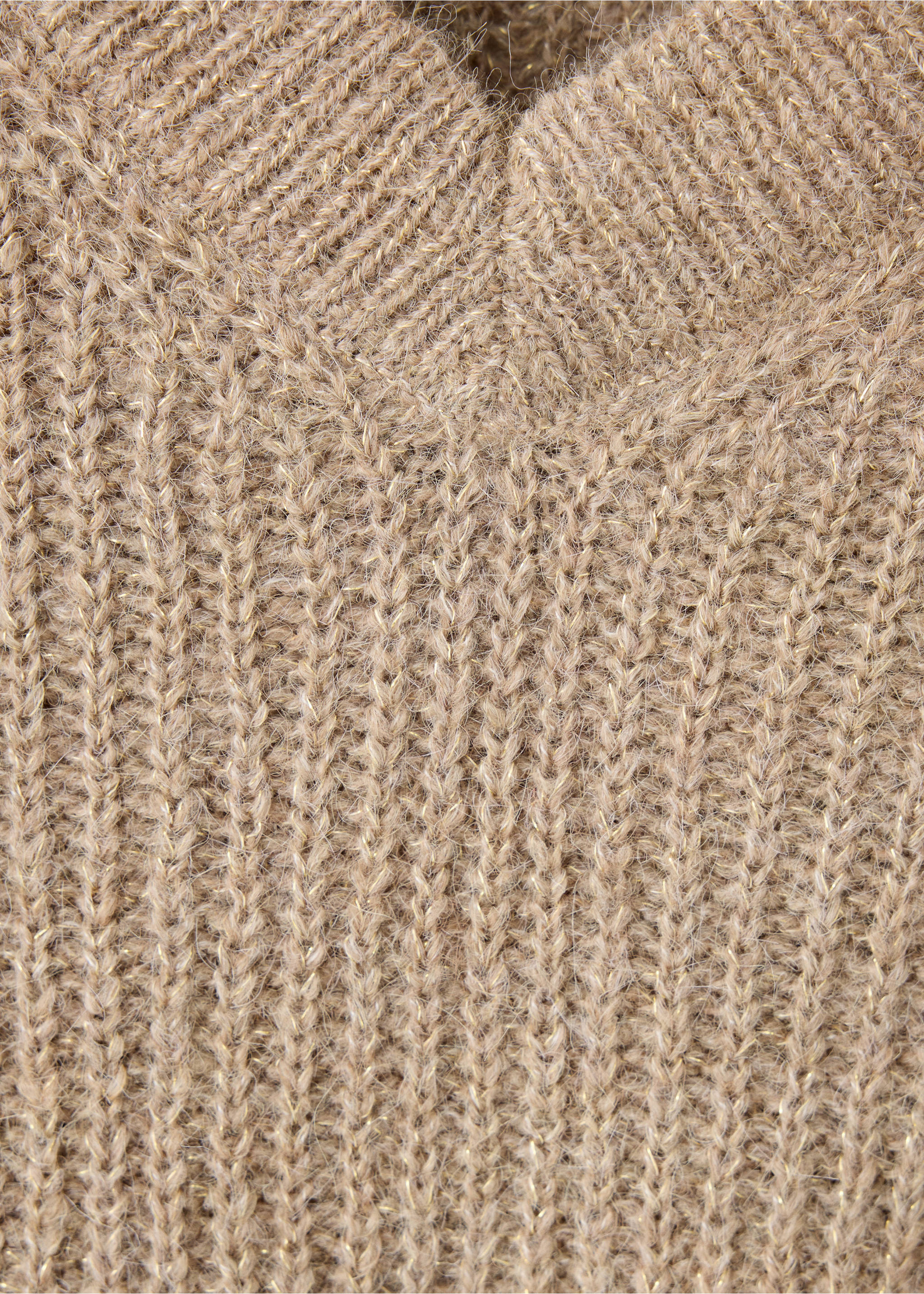 V-neck knit jumper with metallic yarn - Details of the article 8, Medium Brown. Ref: 37067135-00.