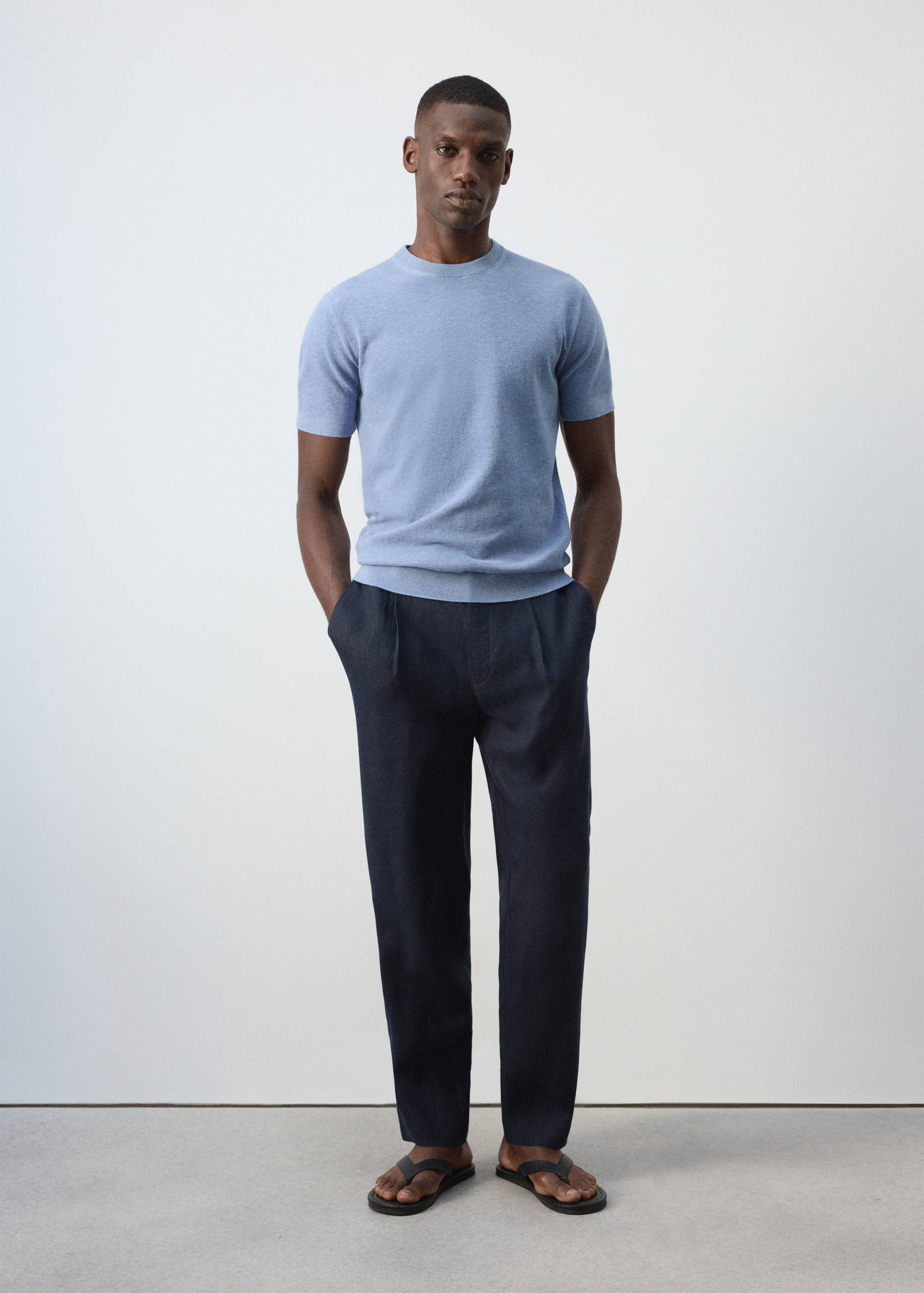 Pantalon 100 % lin, coupe relaxed fit, cordon de serrage - Plan général