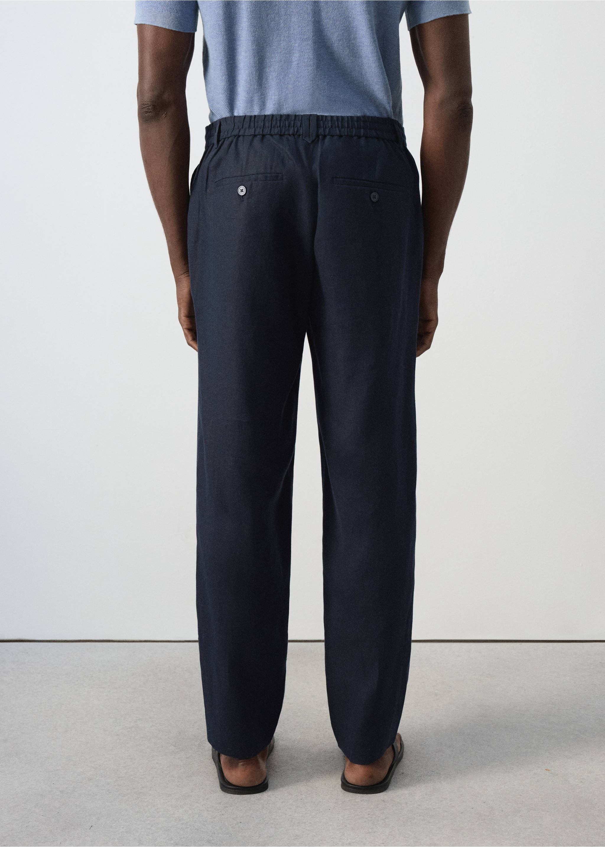 Pantalon 100 % lin, coupe relaxed fit, cordon de serrage - Verso de l’article, Bleu nuit. Ref: 37067772-00.