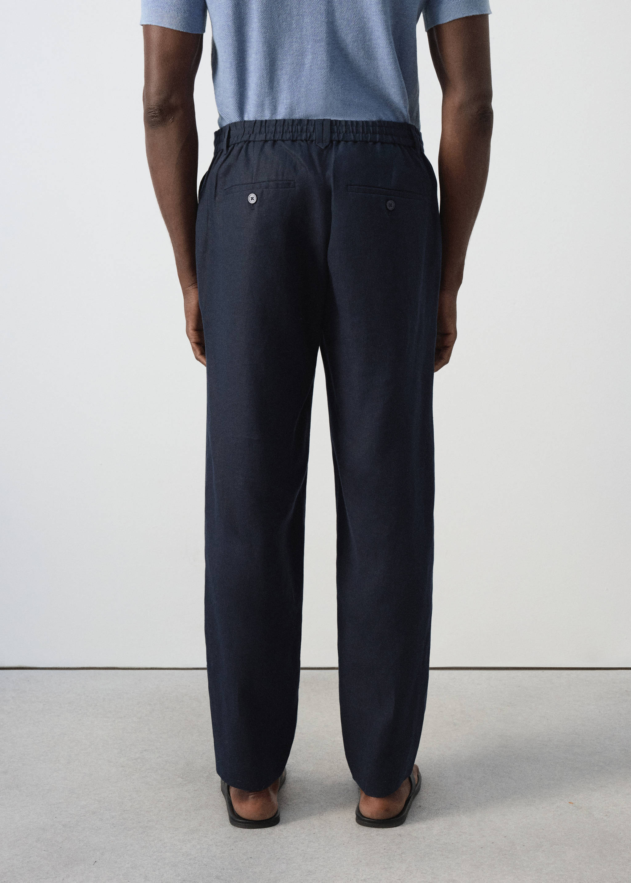 Pantalon 100 % lin, coupe relaxed fit, cordon de serrage - Verso de l’article