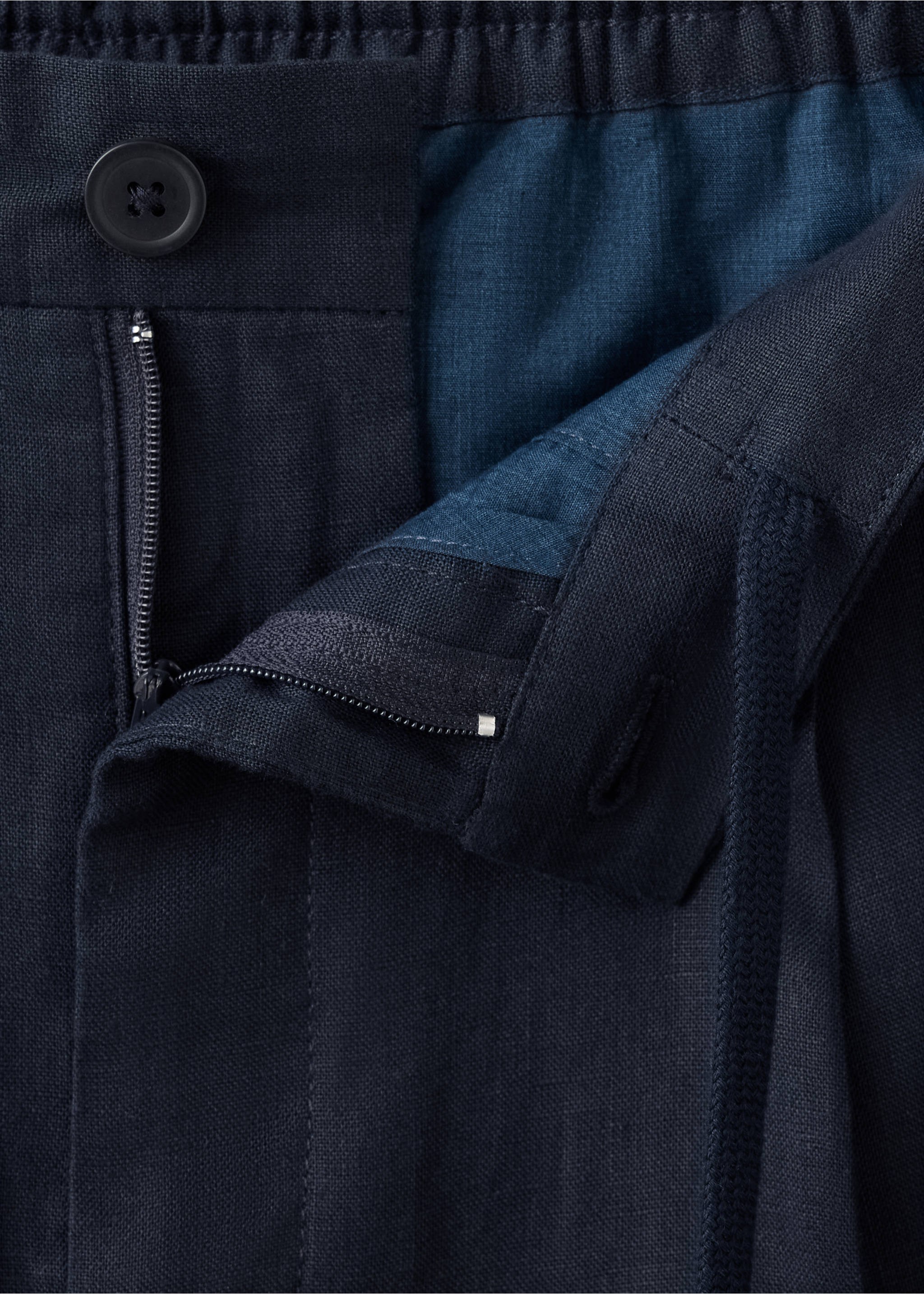 Pantalon 100 % lin, coupe relaxed fit, cordon de serrage - Détail de l'article 8, Bleu nuit. Ref: 37067772-00.