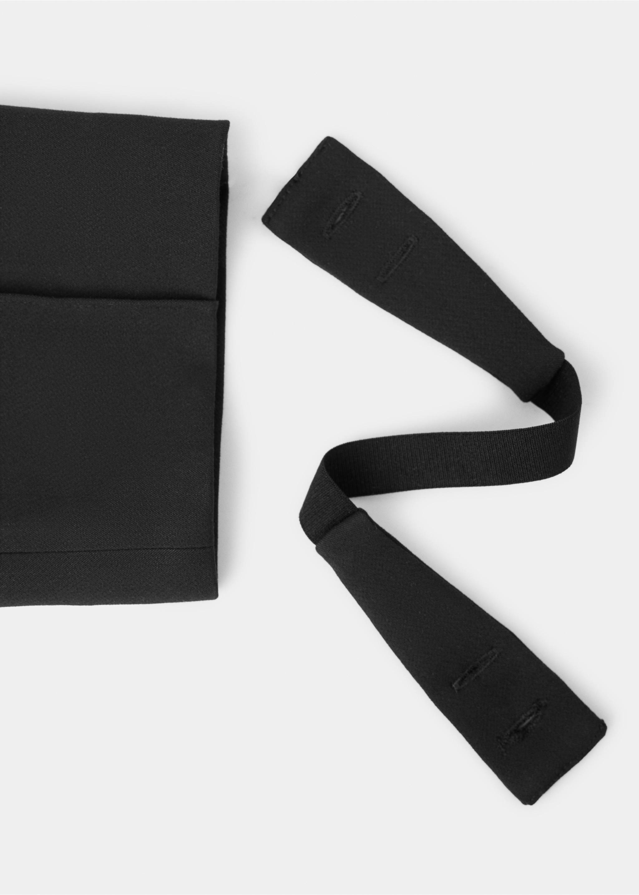 Pantalon fuseau - Détail de l'article 0, Noir. Ref: 37067775-00.