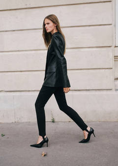 Tailored stirrup trousers — Black 9