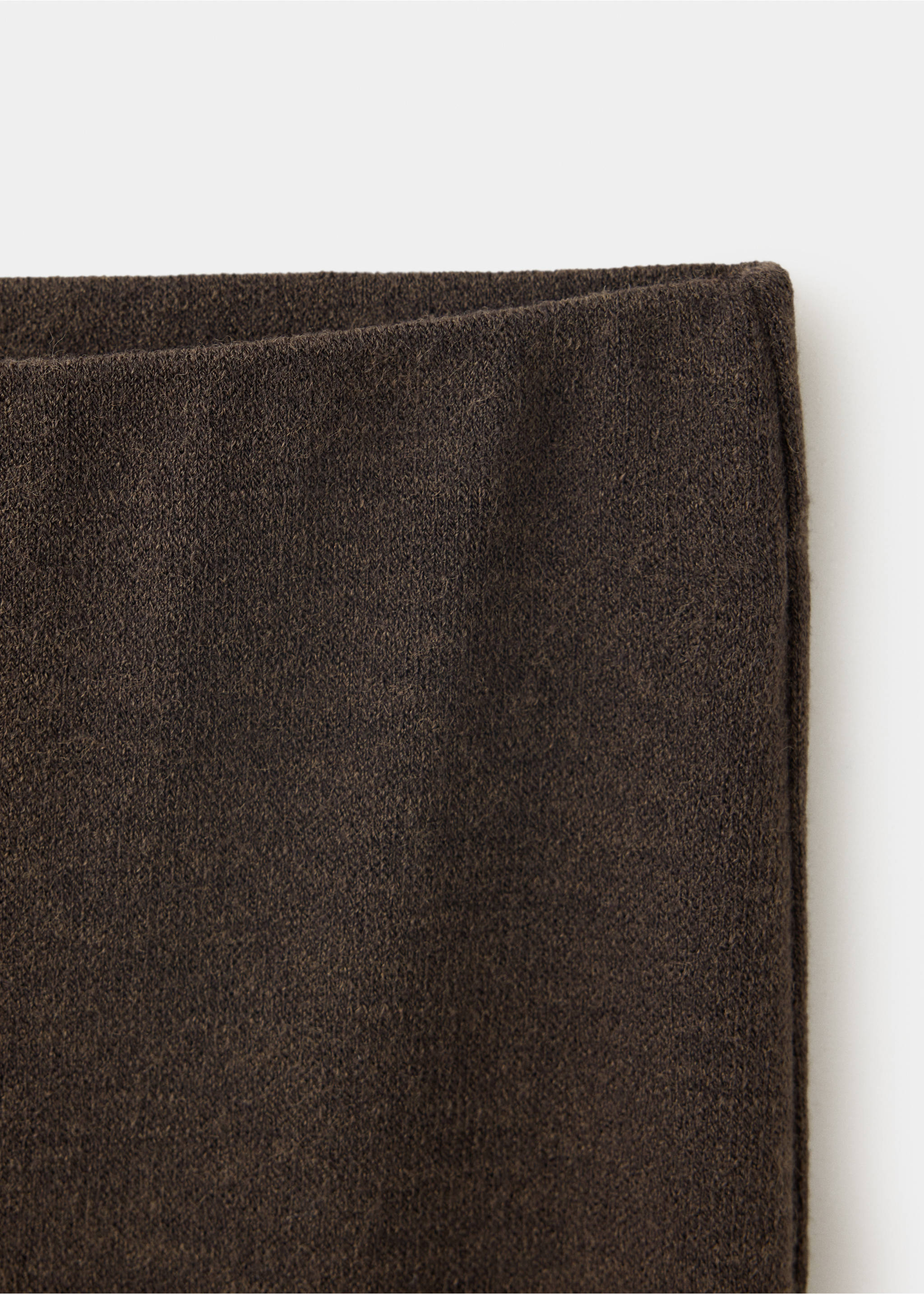 Elasticated knit trousers - Details of the article 8, Chocolate. Ref: 37067779-00.